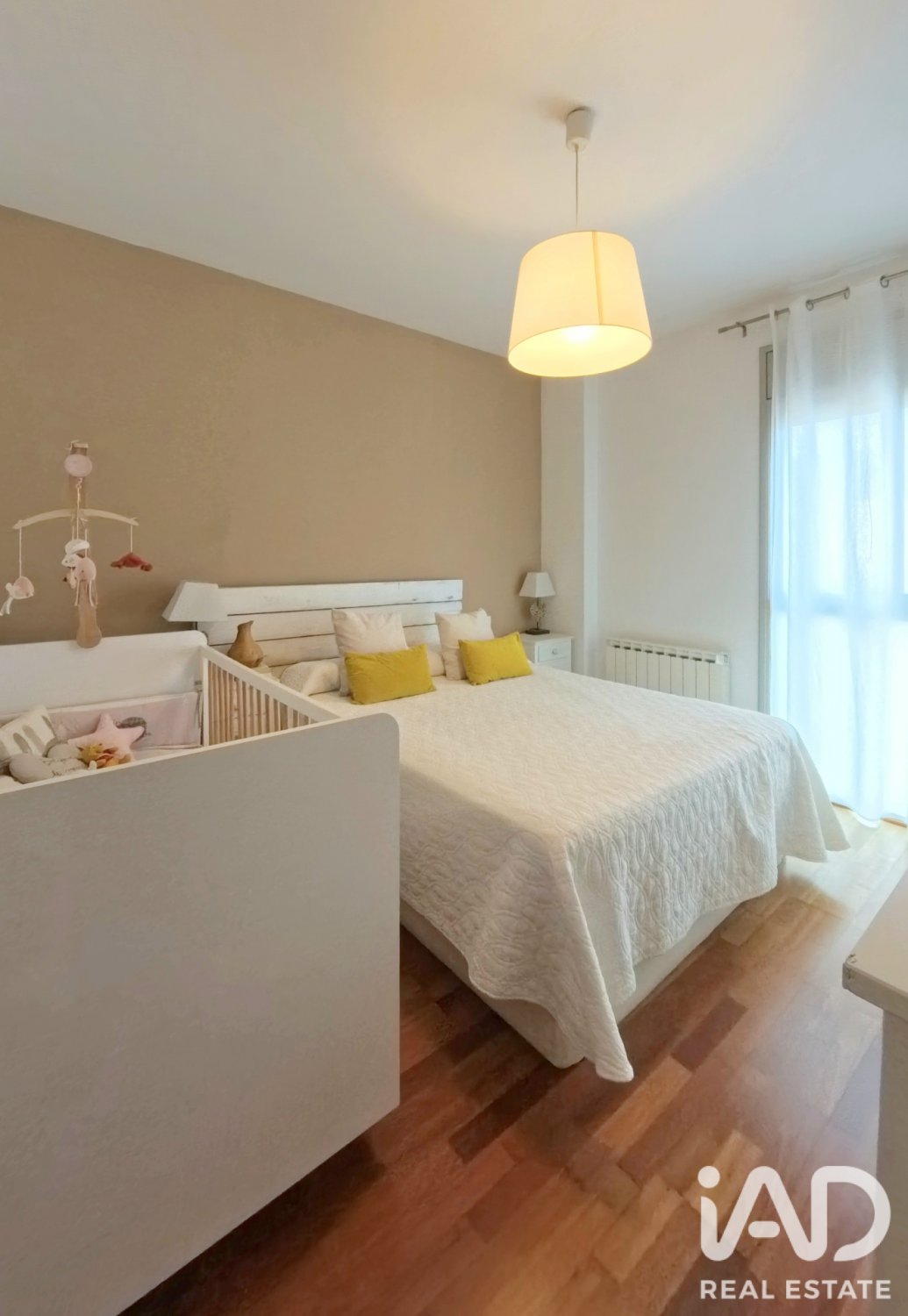 Apartment in Barcelona, Spain 3 bedrooms, 87 sq.m. No. 187902