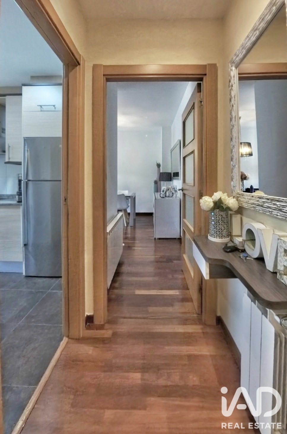 Apartment in Barcelona, Spain 3 bedrooms, 87 sq.m. No. 187902