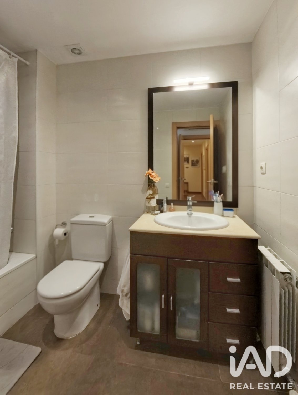 Apartment in Barcelona, Spain 3 bedrooms, 87 sq.m. No. 187902