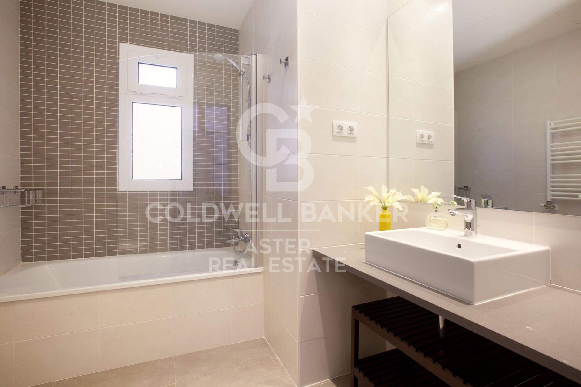 Wohnung in Barcelona, Spanien 3 Schlafzimmer, 138 m2 Nr. 178969