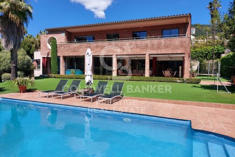 Сasa en Teia, Barcelona, España 7 dormitorios, 586 m2 No. 178967