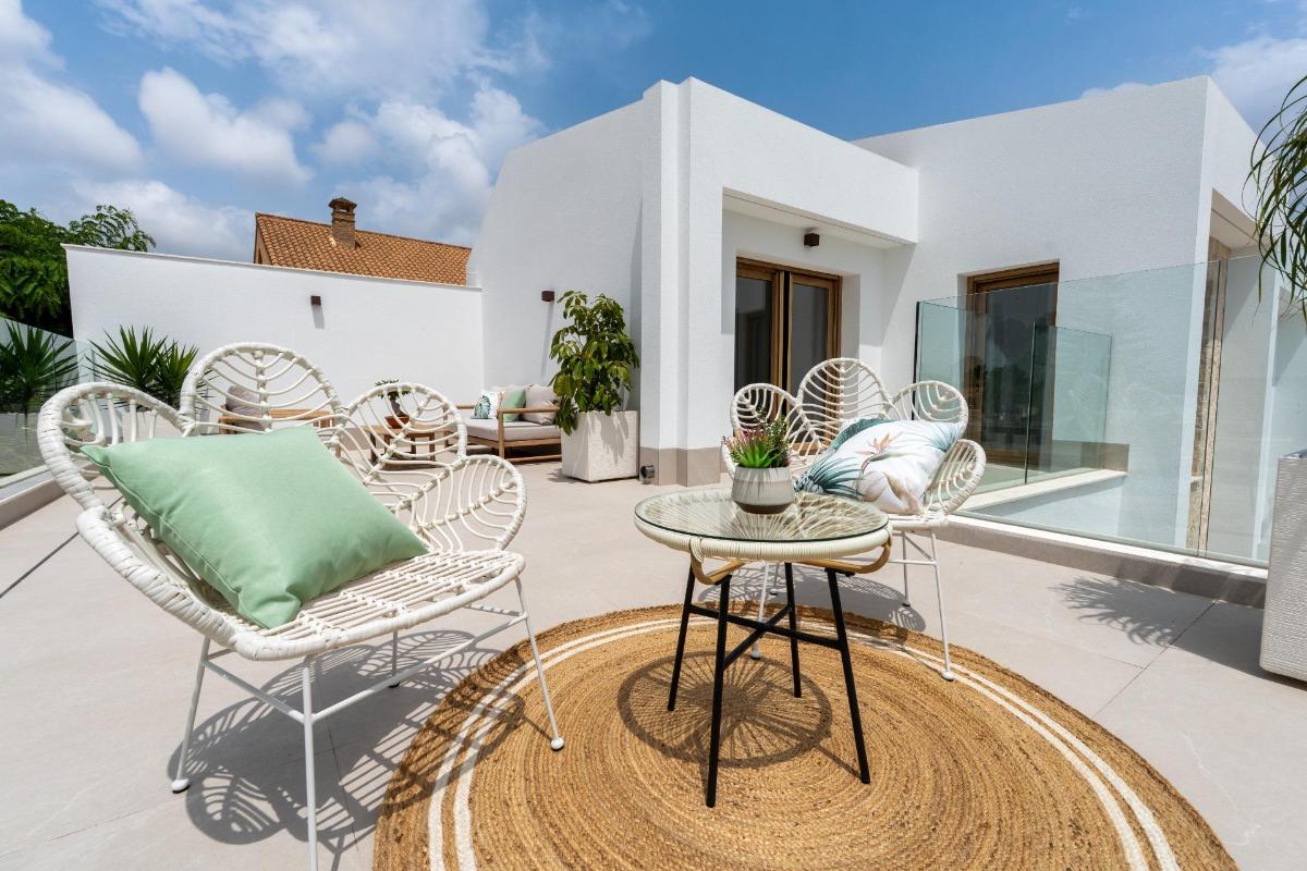 Villa in Alicante, Spain 4 bedrooms, 227 sq.m. No. 148910
