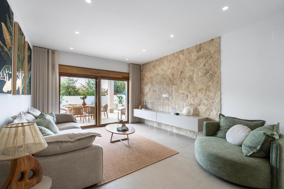 Villa in Alicante, Spain 4 bedrooms, 227 sq.m. No. 148910