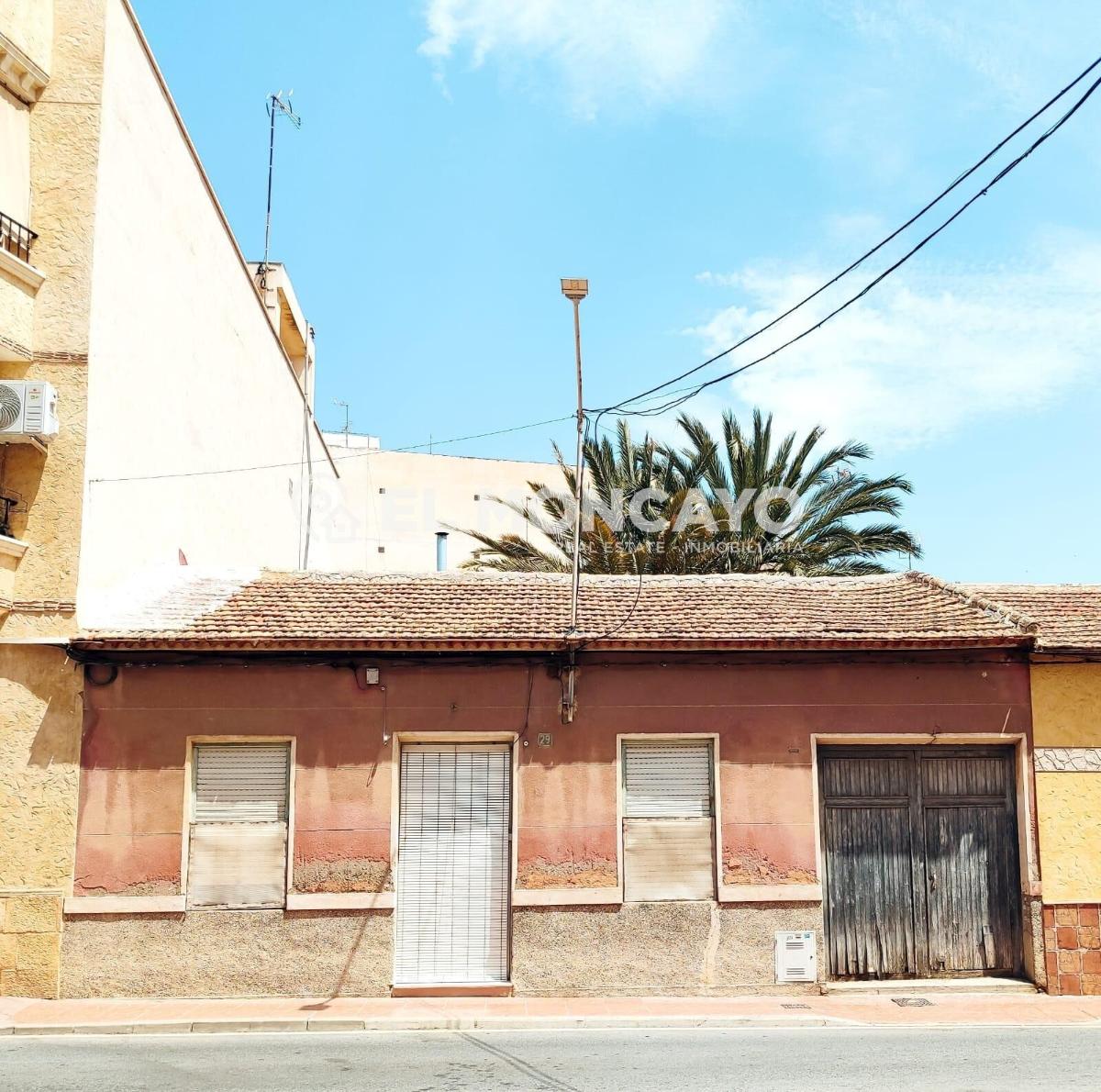 Сasa en Guardamar del Segura, Alicante, España 3 dormitorios, 133 m2 No. 148913