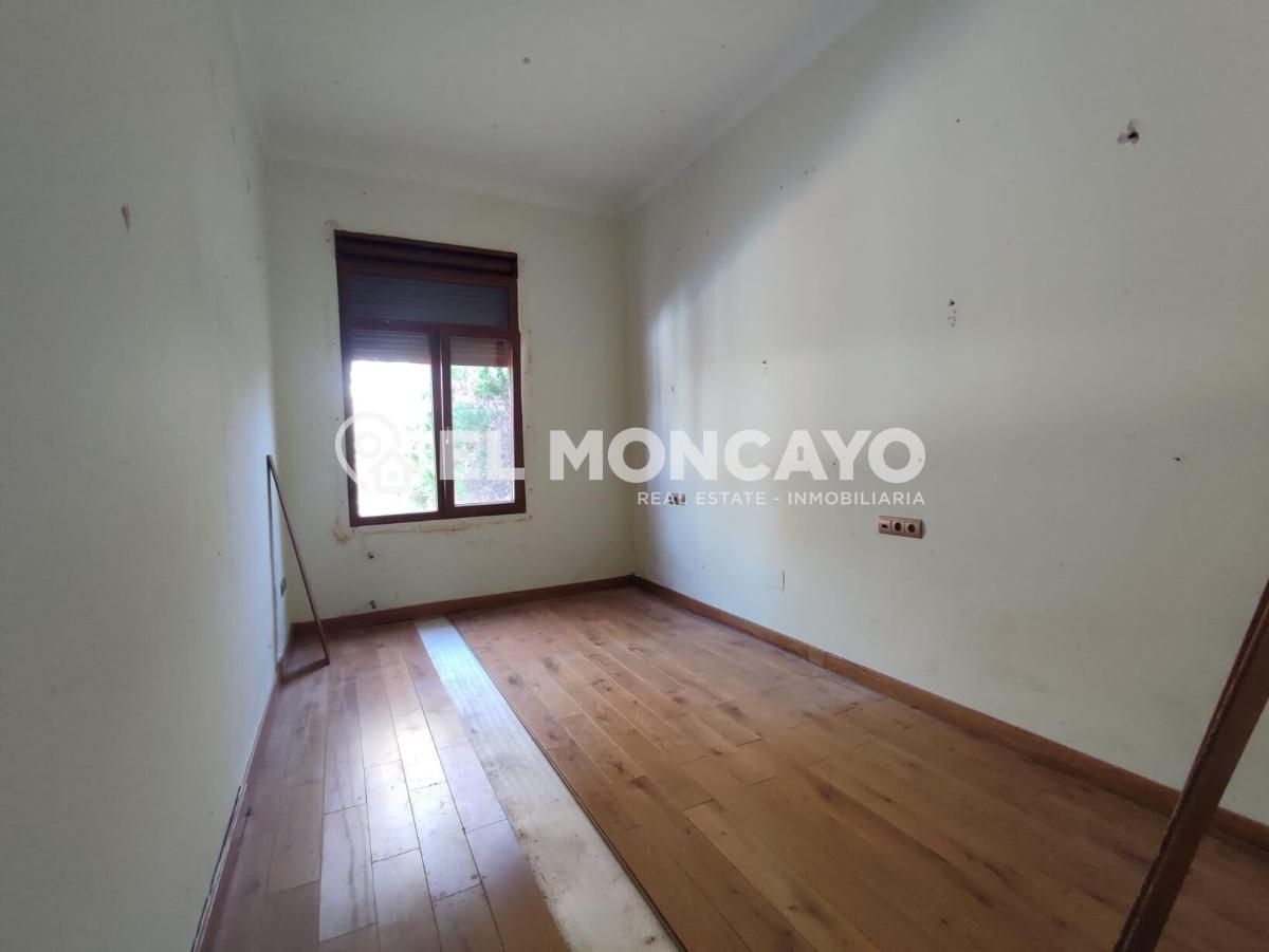 Villa a La Marina, Alicante, Spagna 5 camere da letto, 191 mq. N° 148914