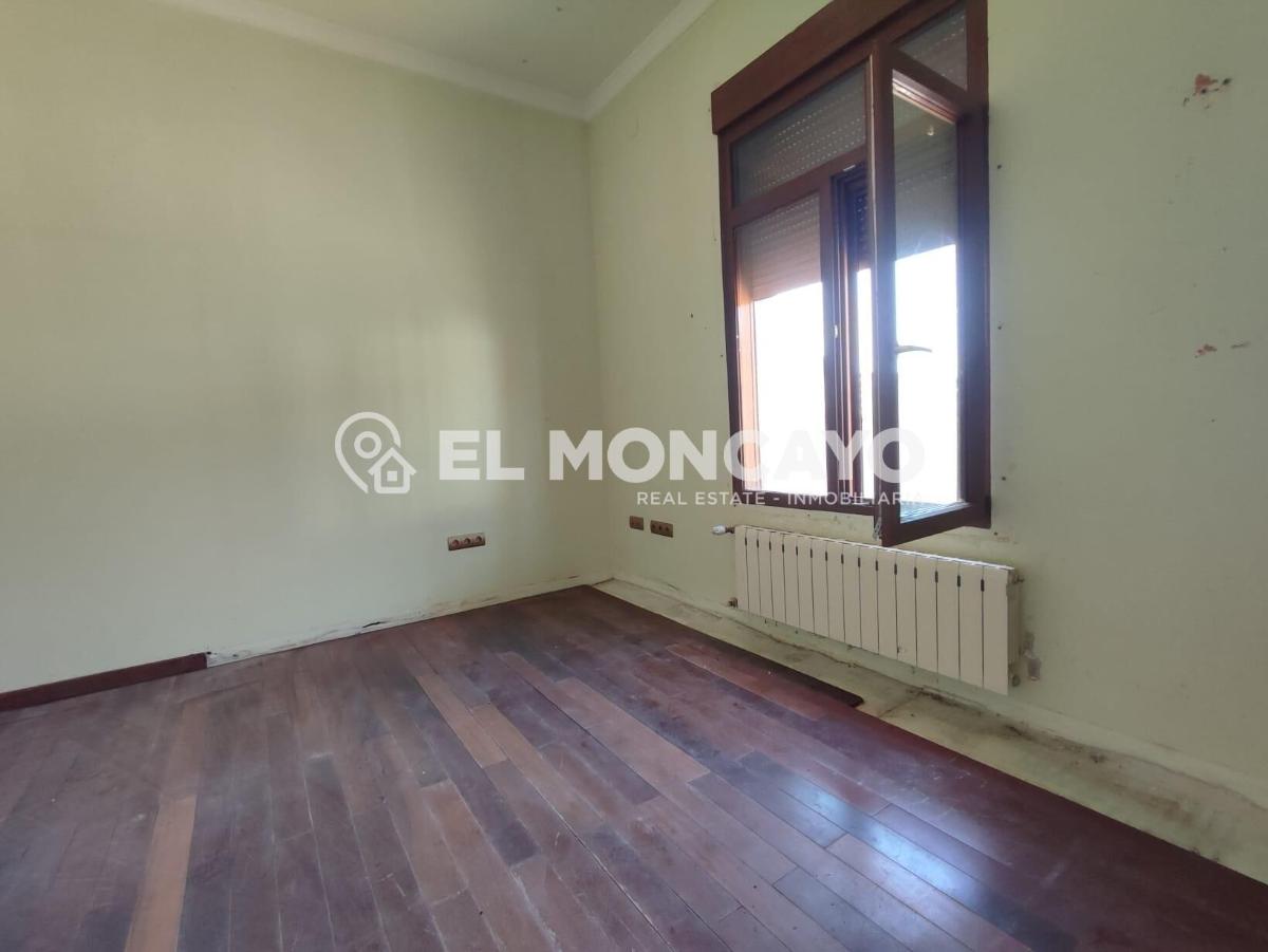 Villa a La Marina, Alicante, Spagna 5 camere da letto, 191 mq. N° 148914