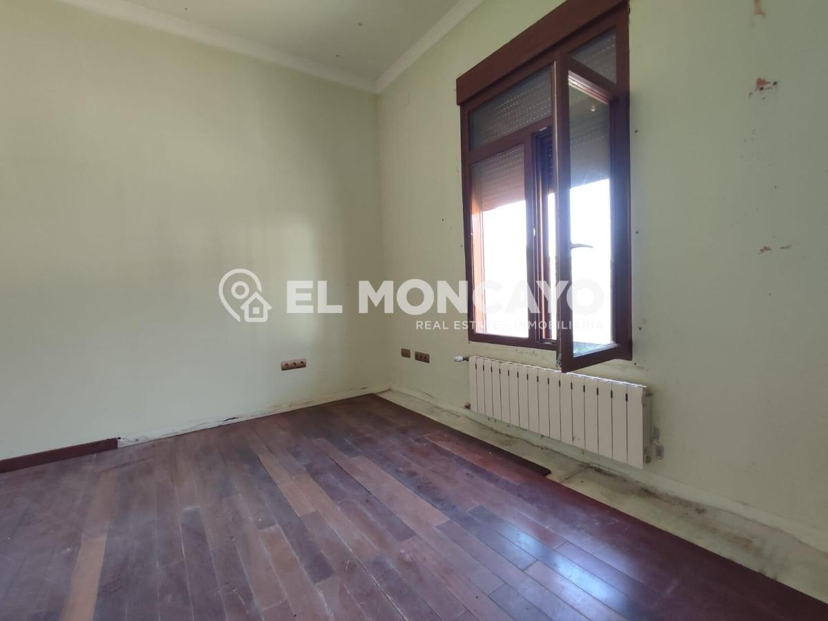 Villa a La Marina, Alicante, Spagna 5 camere da letto, 191 mq. N° 148914
