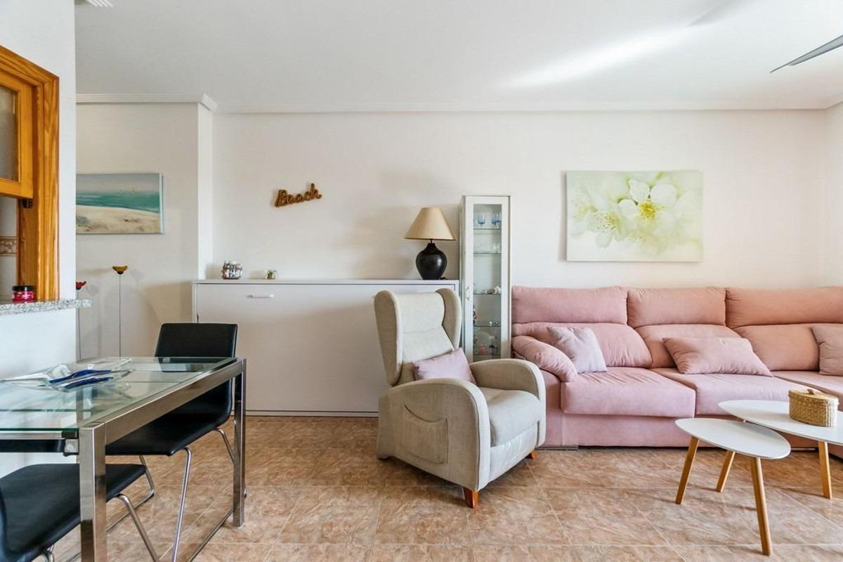 Apartamento en Alicante, España 2 dormitorios, 67 m2 No. 148911