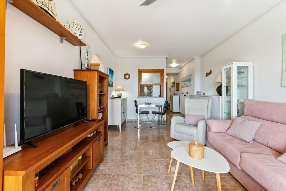 Apartamento en Alicante, España 2 dormitorios, 67 m2 No. 148911