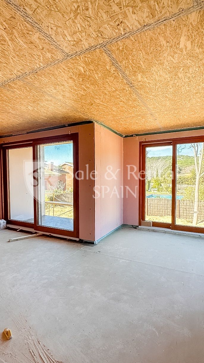 Talo Lloret de Mar, Girona, Espanja 3 makuuhuonetta, 350 m2 No. 166379