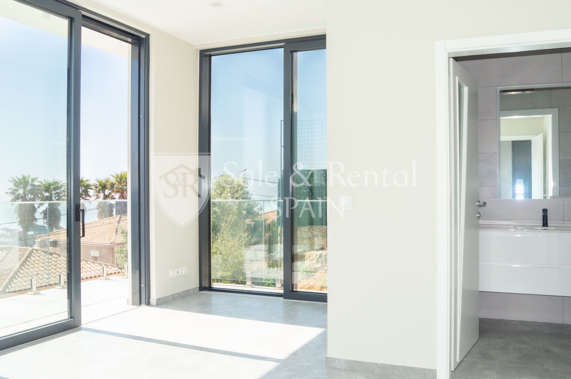 Māja Lloret de Mar, Girona, Spānijā 3 istabas, 270 m2 Nr. 166378