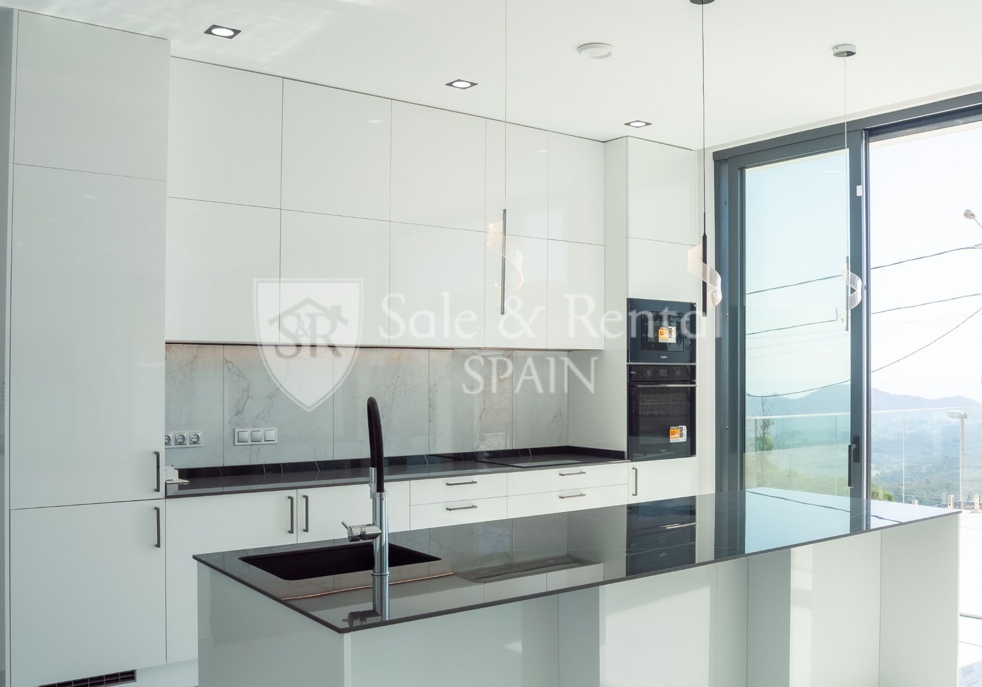 Māja Lloret de Mar, Girona, Spānijā 3 istabas, 270 m2 Nr. 166378