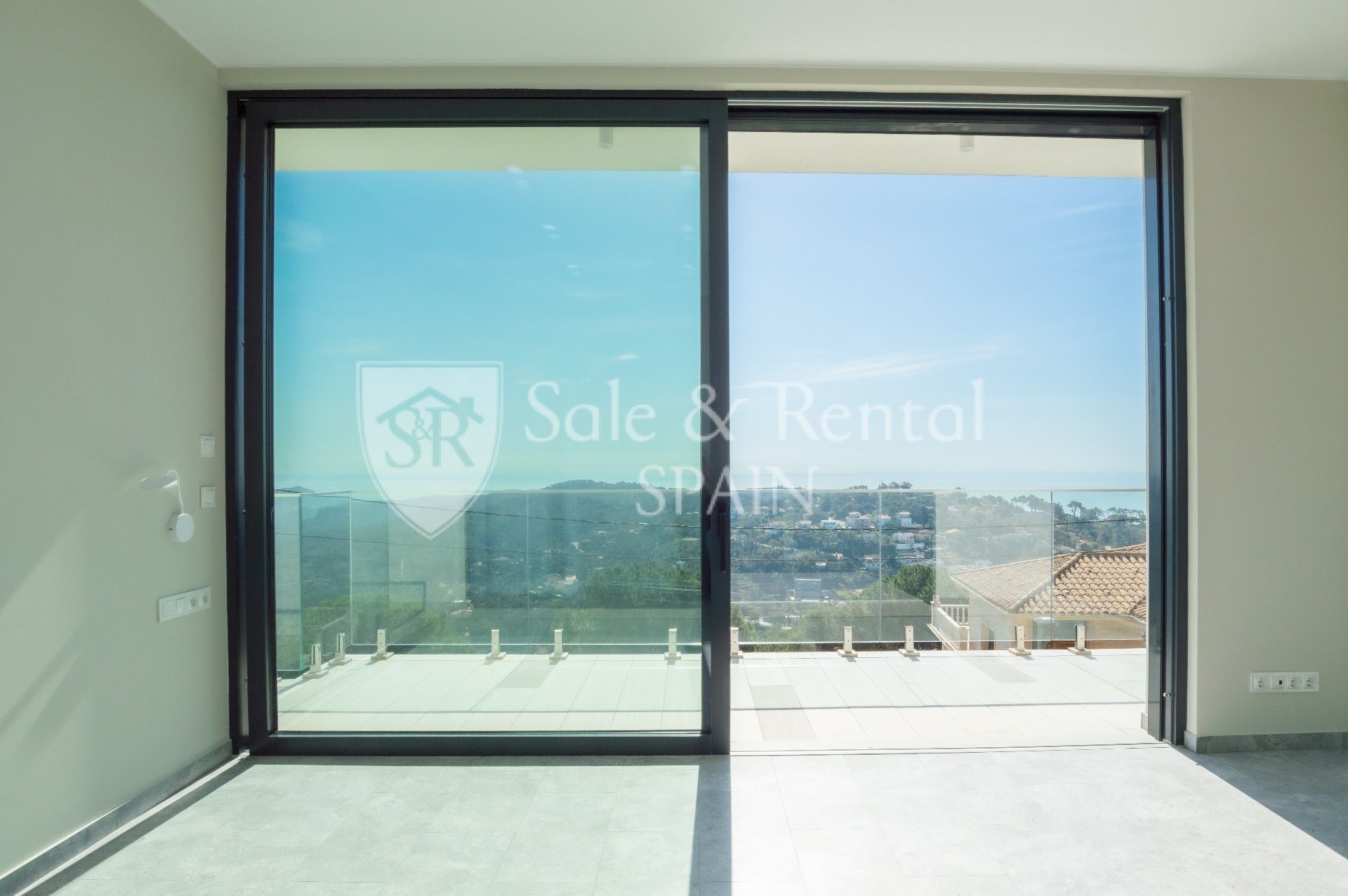 Māja Lloret de Mar, Girona, Spānijā 3 istabas, 270 m2 Nr. 166378