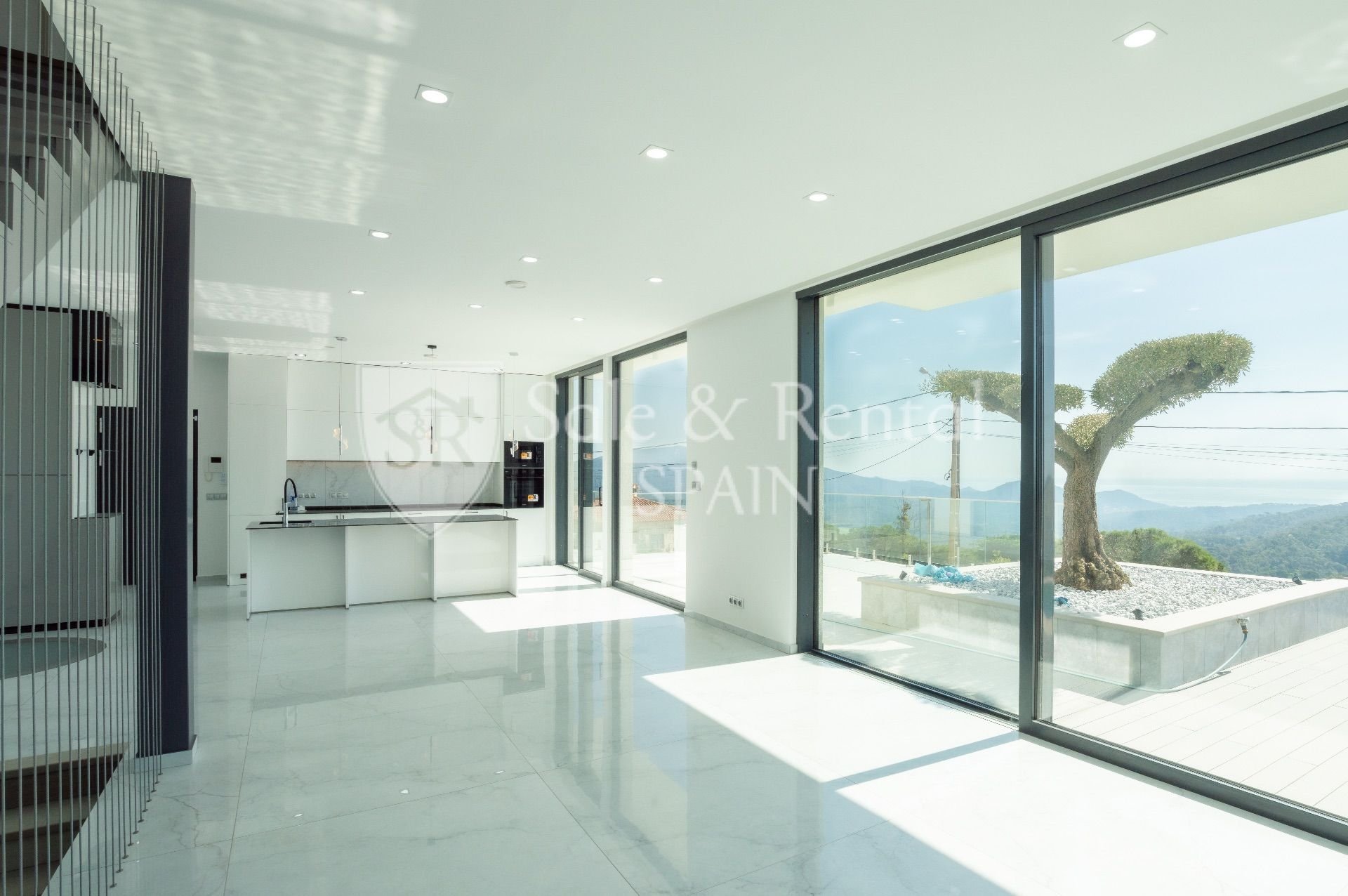 Māja Lloret de Mar, Girona, Spānijā 3 istabas, 270 m2 Nr. 166378