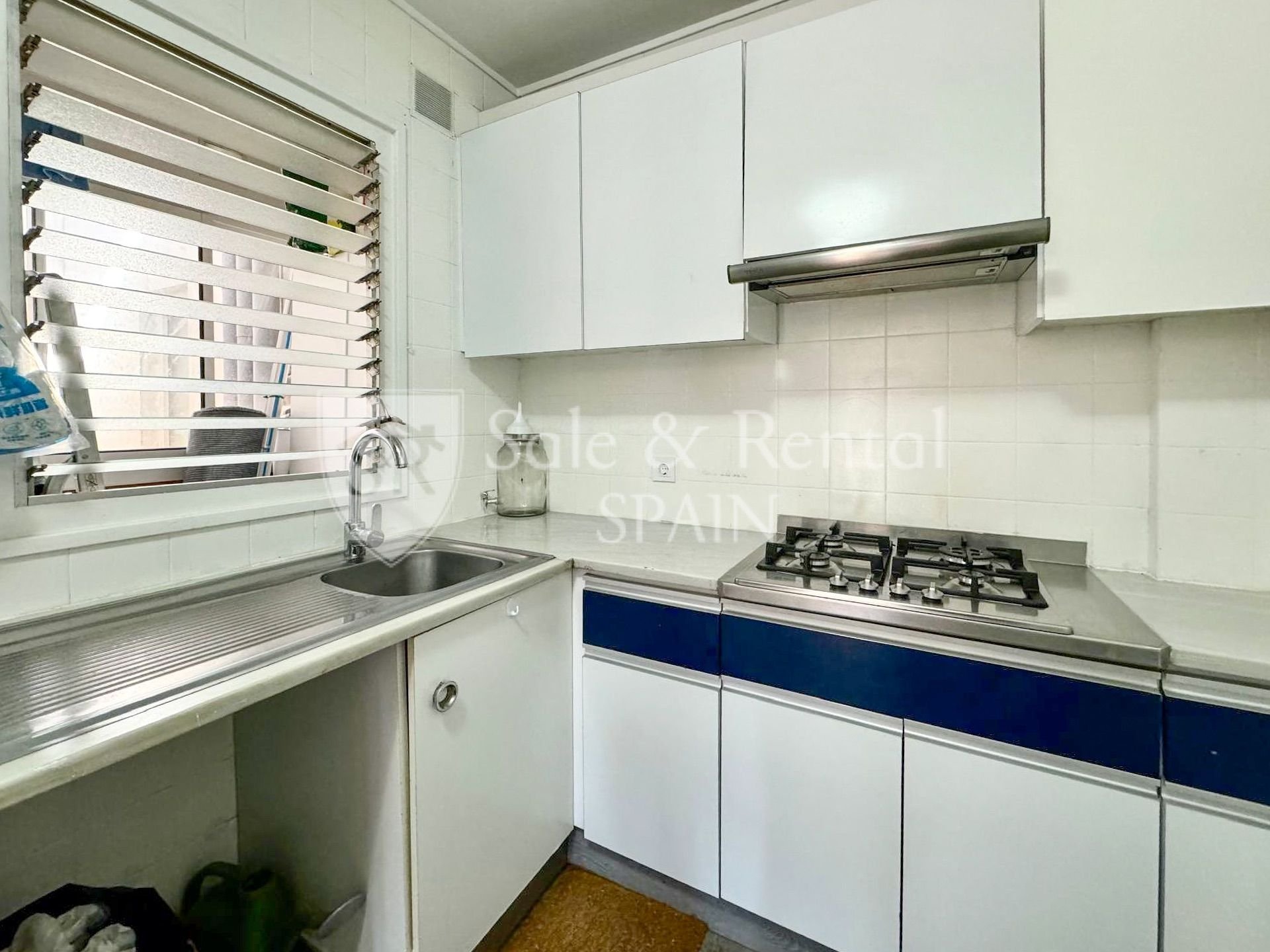 Appartamento a Blanes, Girona, Spagna 4 camere da letto, 104 mq. N° 166382