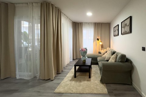 Apartment in Torrevieja, Alicante, Spain 2 bedrooms, 80 sq.m. No. 189720