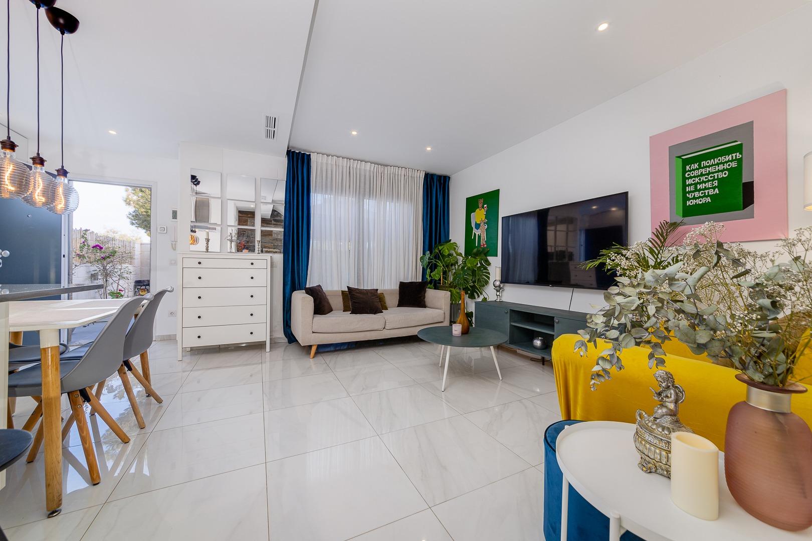 Townhouse à Villamartin, Alicante, Espagne 3 chambres, 134 m2 No. 189721