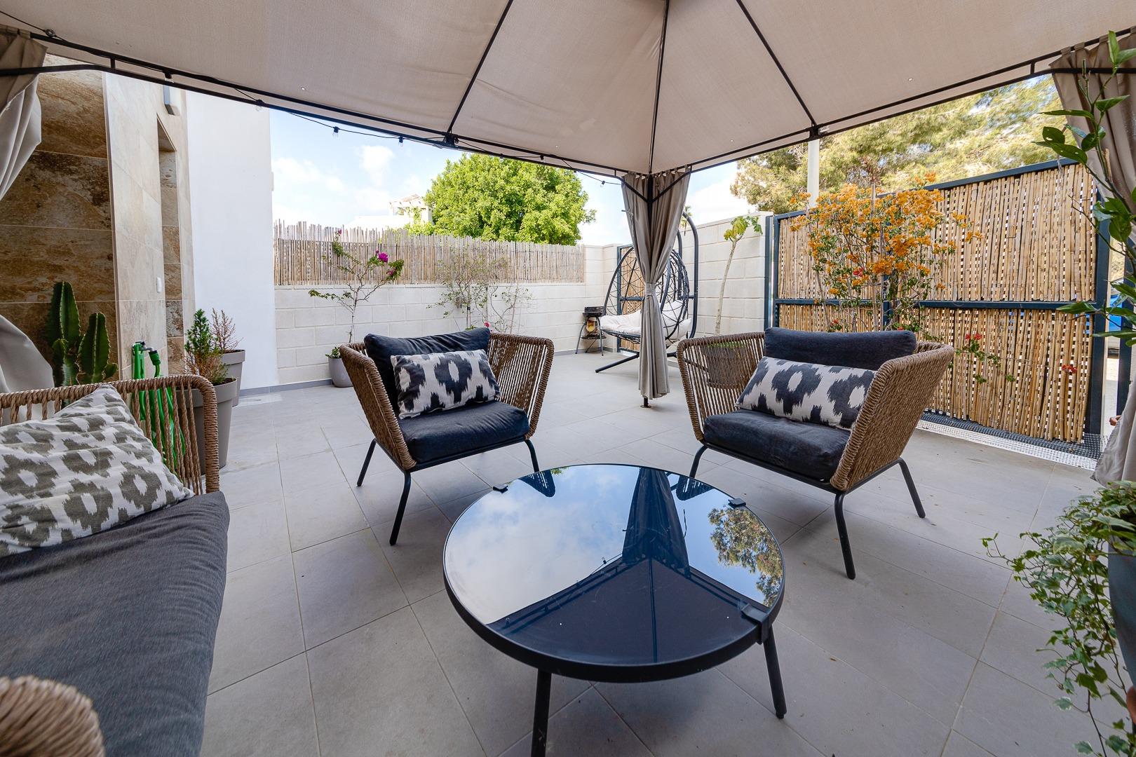 Townhouse à Villamartin, Alicante, Espagne 3 chambres, 134 m2 No. 189721