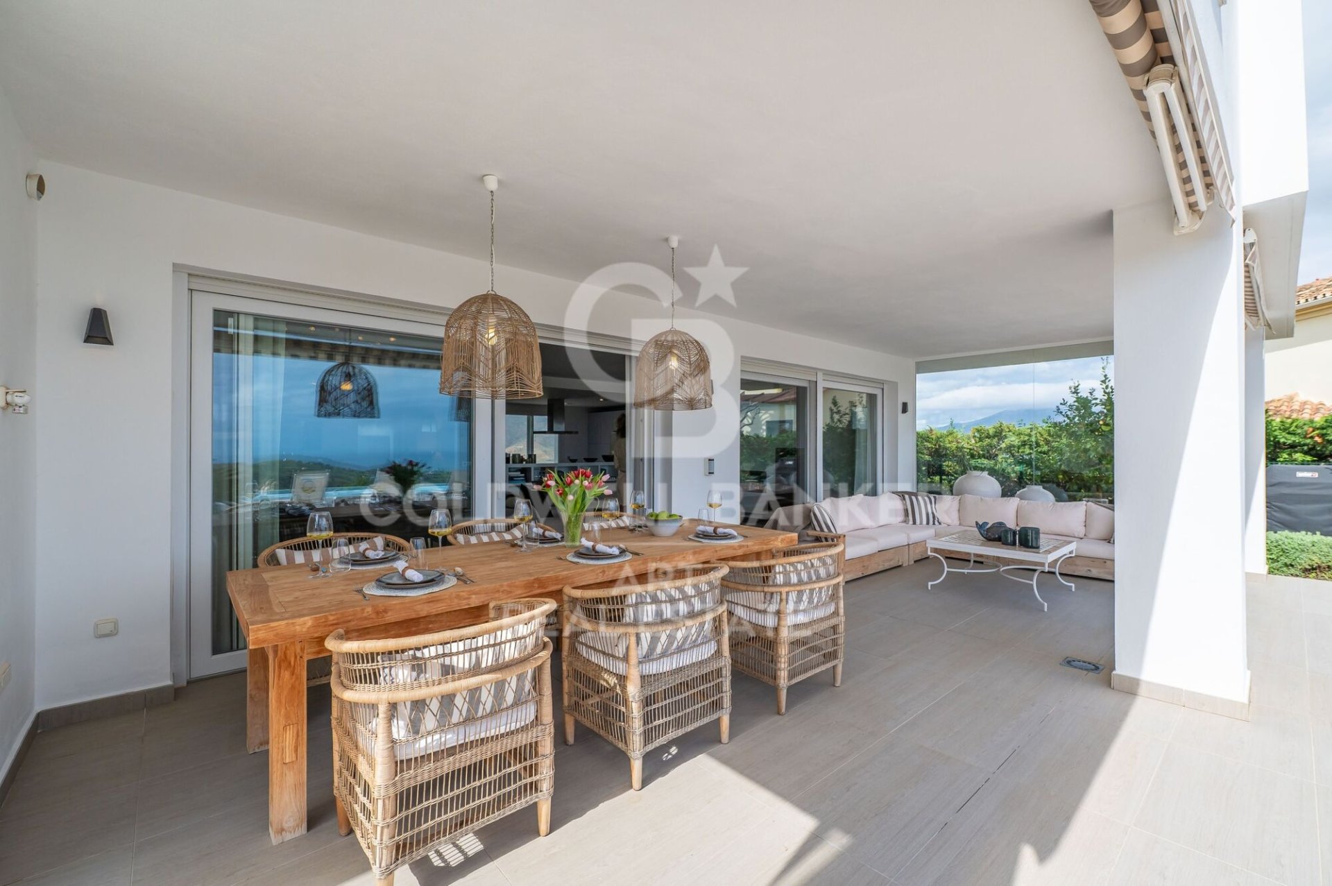Villa in Ojen, Malaga, Spain 5 bedrooms, 527 sq.m. No. 159071