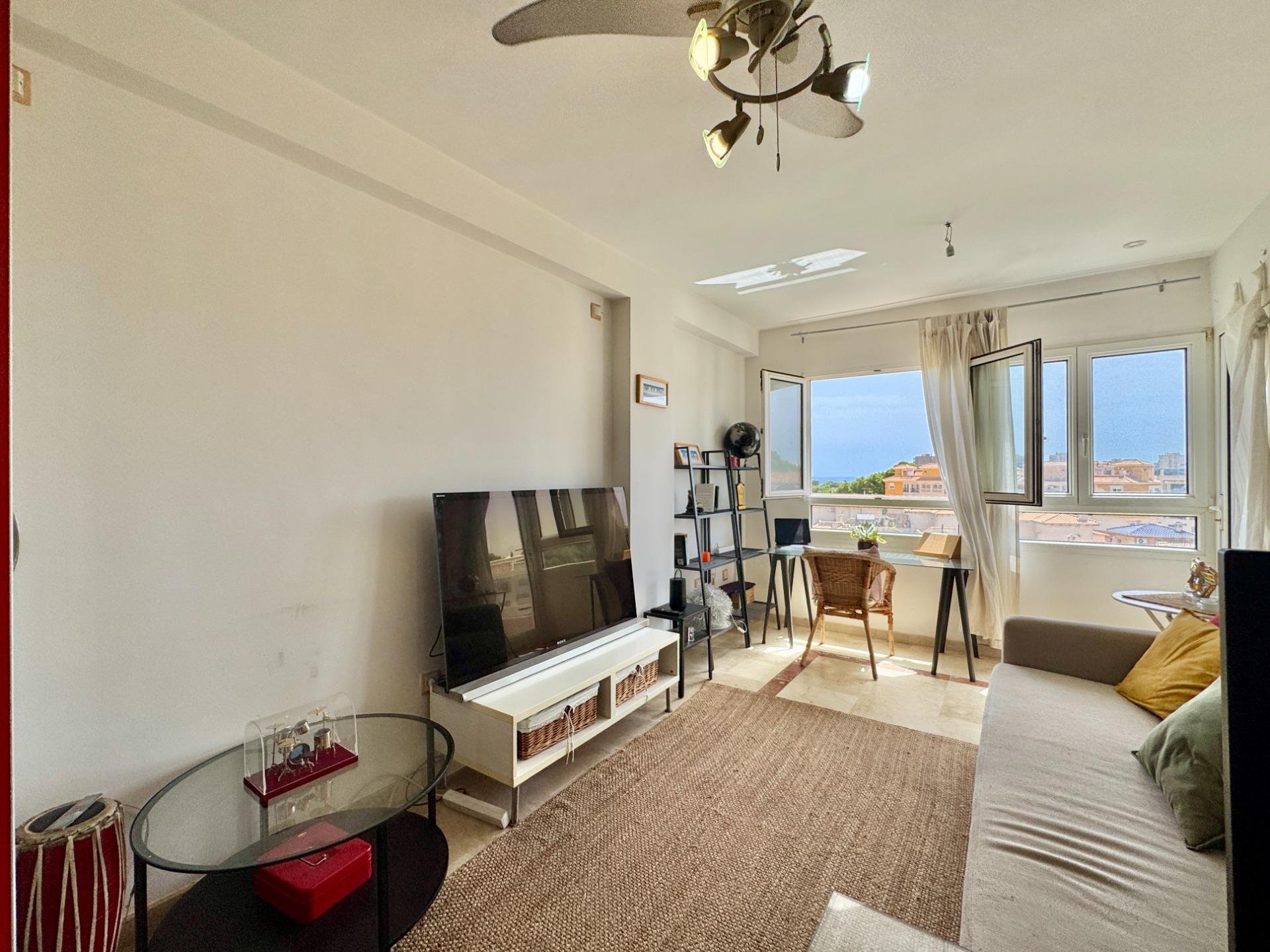 Appartamento a Dehesa De Campoamor, Alicante, Spagna 2 camere da letto, 55 mq. N° 194987
