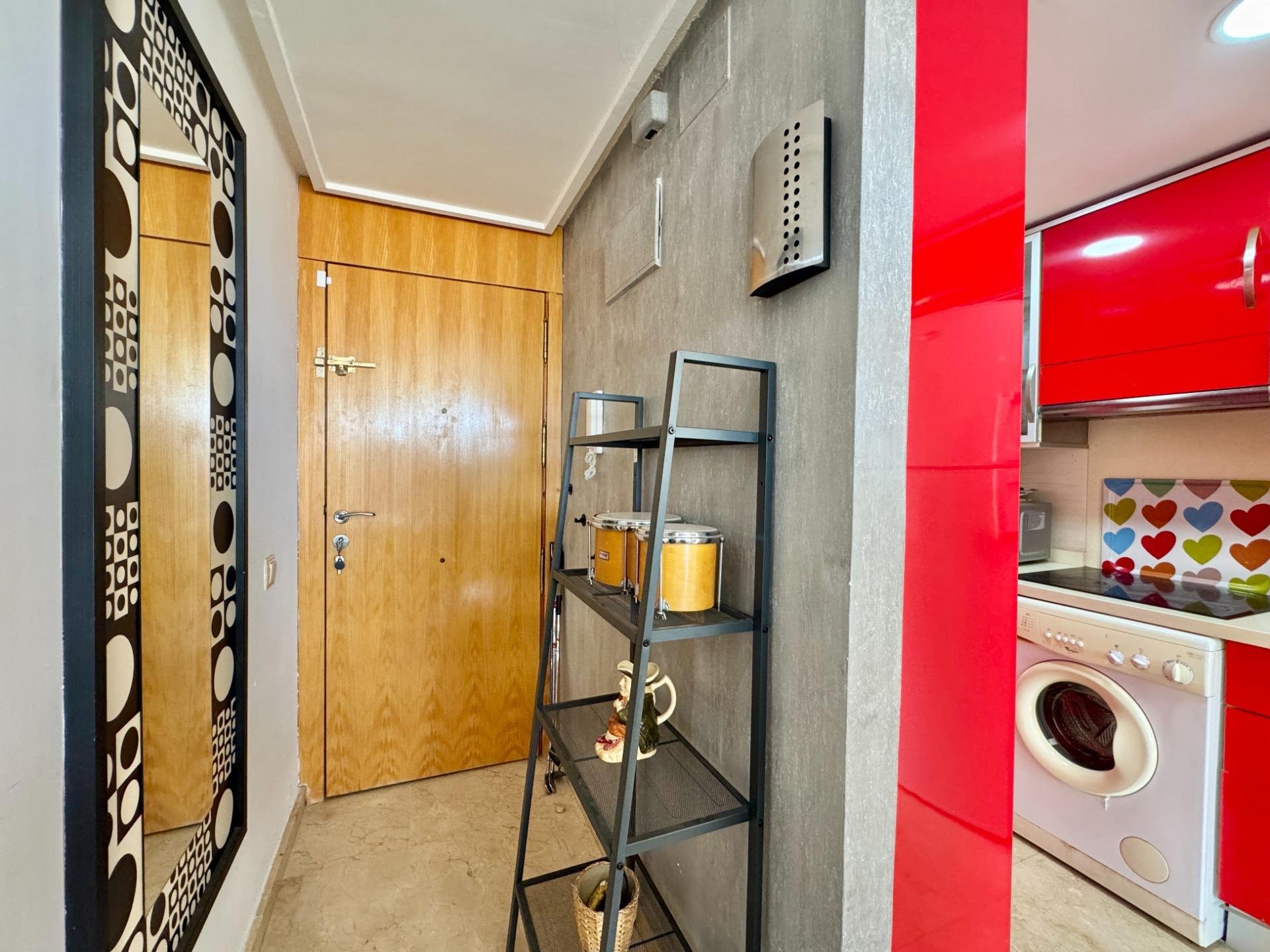 Appartamento a Dehesa De Campoamor, Alicante, Spagna 2 camere da letto, 55 mq. N° 194987