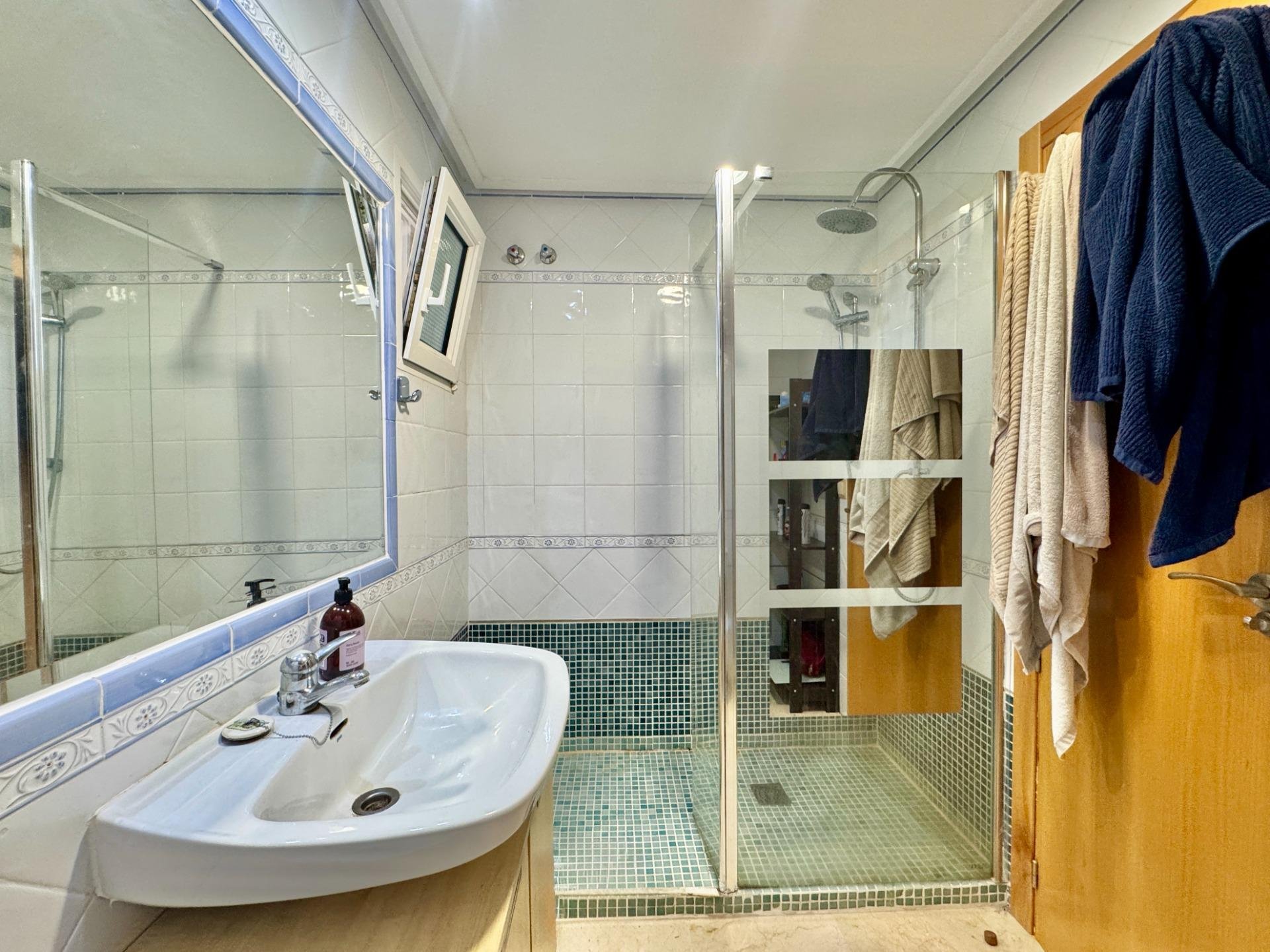 Appartamento a Dehesa De Campoamor, Alicante, Spagna 2 camere da letto, 55 mq. N° 194987
