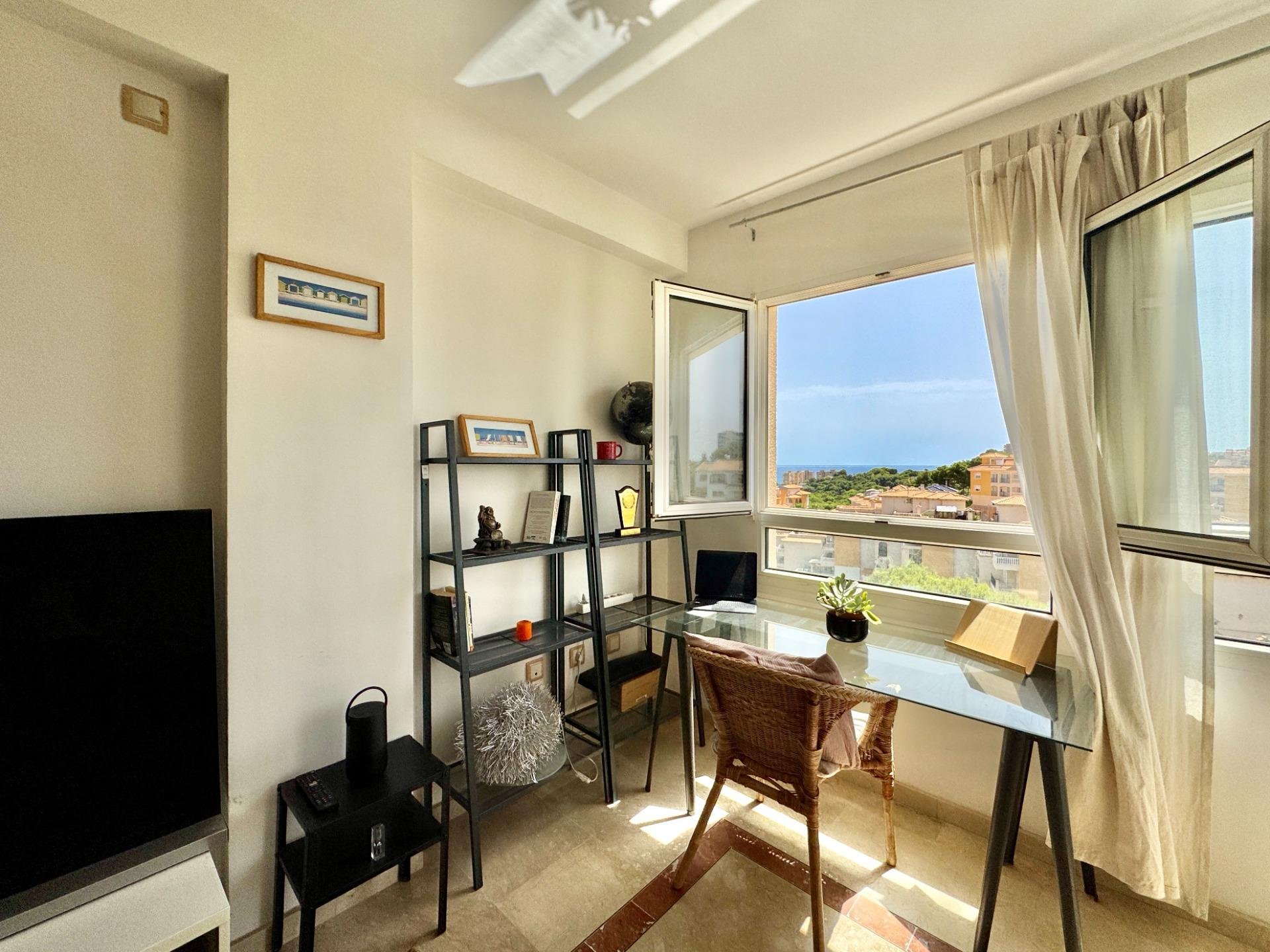 Appartamento a Dehesa De Campoamor, Alicante, Spagna 2 camere da letto, 55 mq. N° 194987
