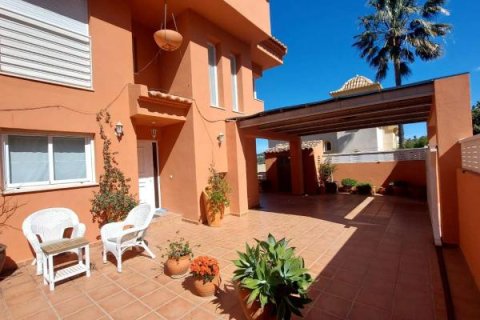Villa in Calpe, Alicante, Spain 4 bedrooms, 257 sq.m. No. 194990