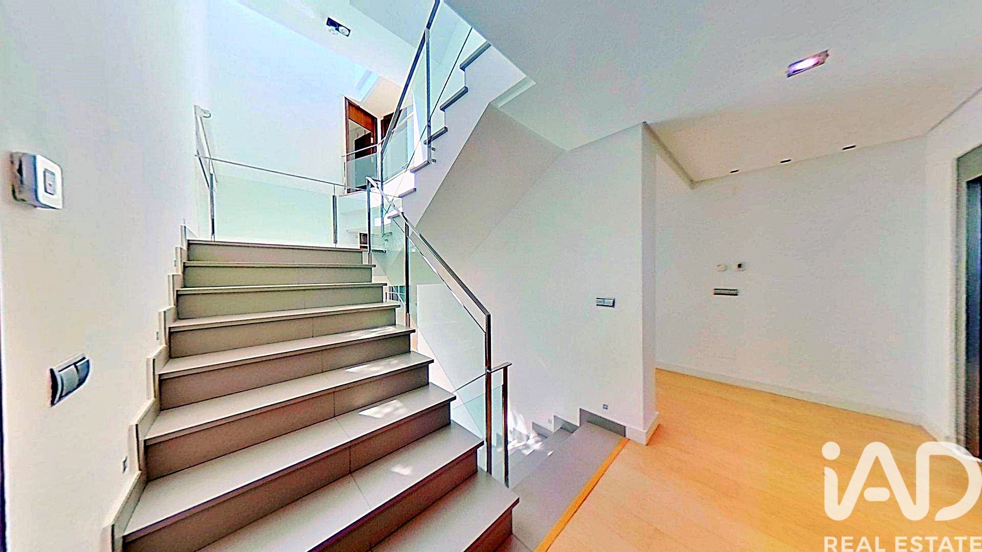 Māja Alicante, Spānijā 7 istabas, 750 m2 Nr. 188500