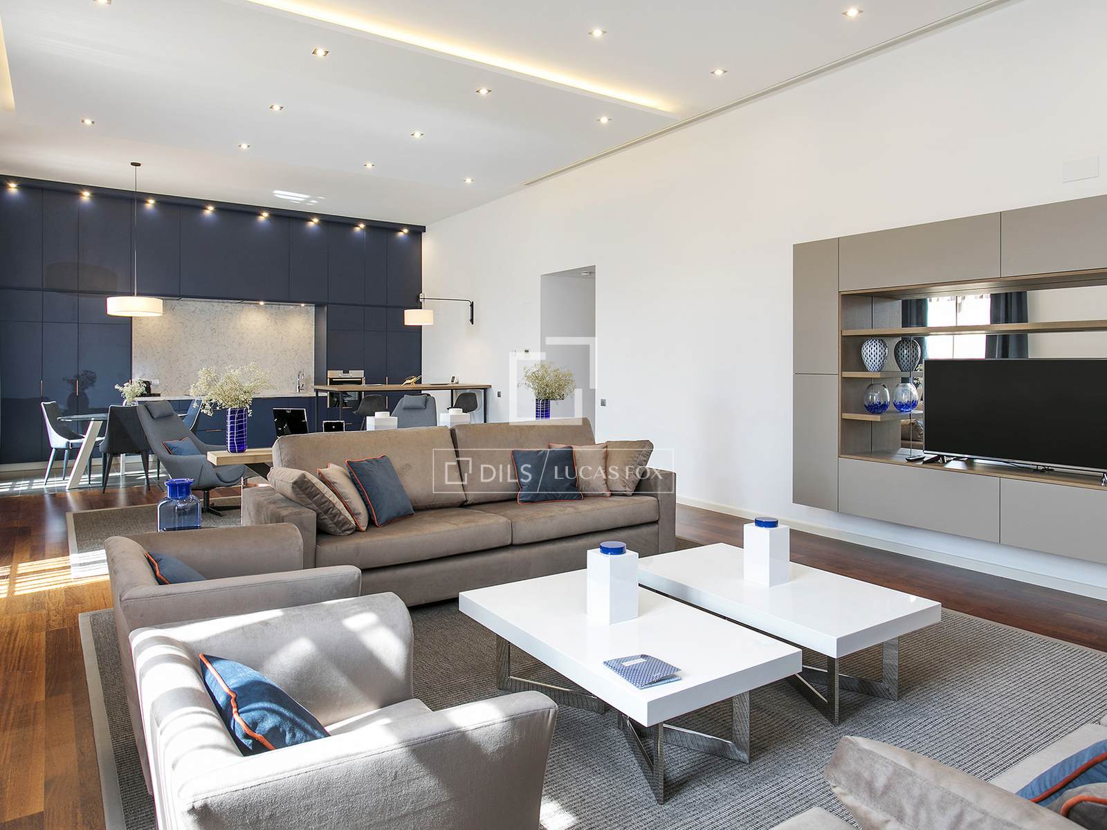 Apartment in Barcelona, Spain 3 bedrooms, 170 sq.m. No. 150474