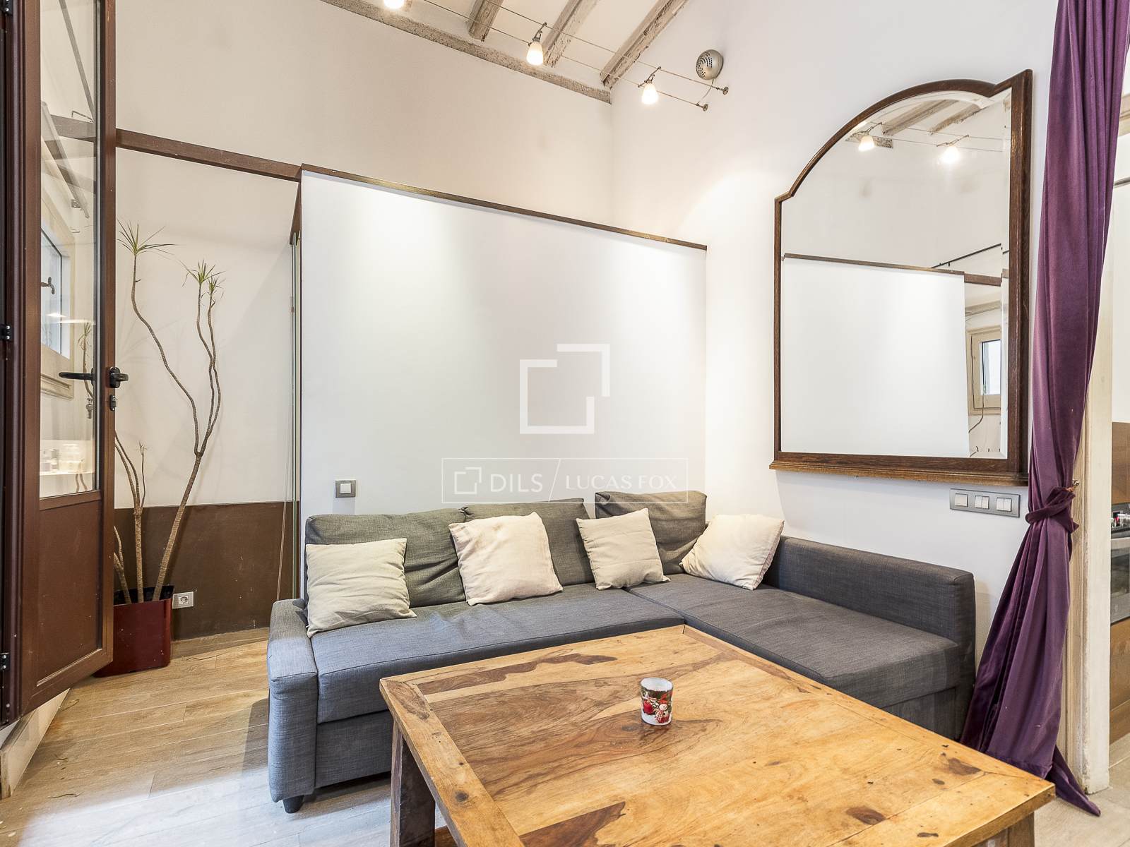 Wohnung in Barcelona, Spanien 2 Schlafzimmer, 85 m2 Nr. 150468
