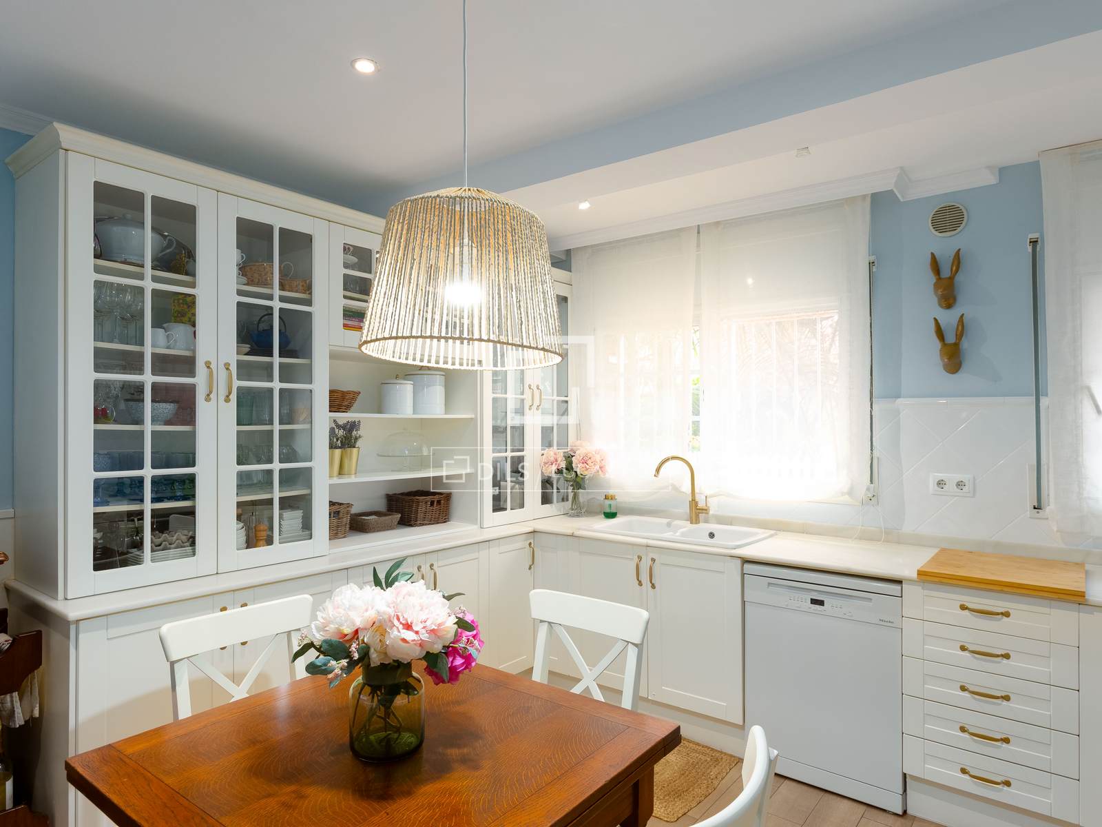 Huvila Premia De Mar, Barcelona, Espanja 5 makuuhuonetta, 270 m2 No. 150957