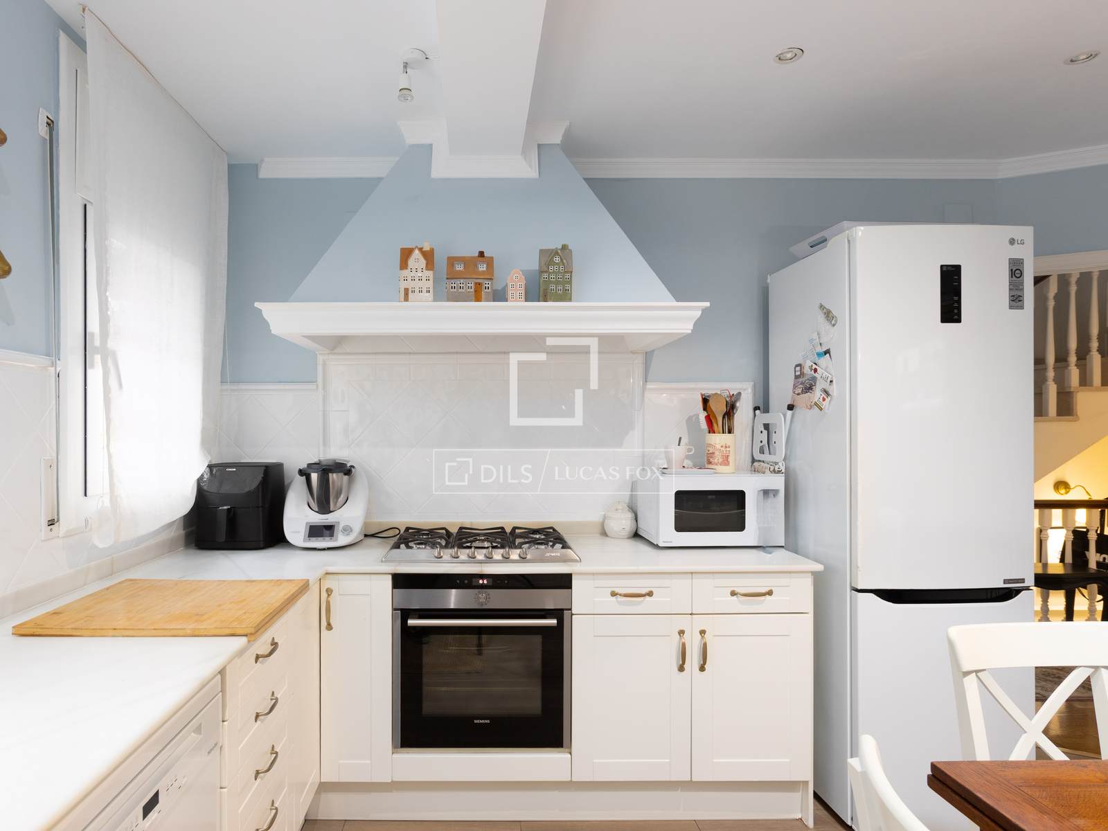 Huvila Premia De Mar, Barcelona, Espanja 5 makuuhuonetta, 270 m2 No. 150957