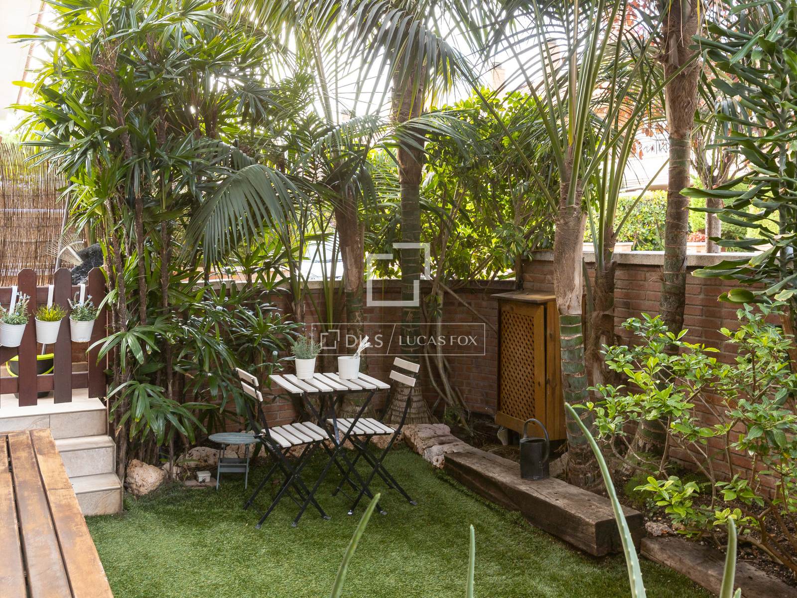 Huvila Premia De Mar, Barcelona, Espanja 5 makuuhuonetta, 270 m2 No. 150957