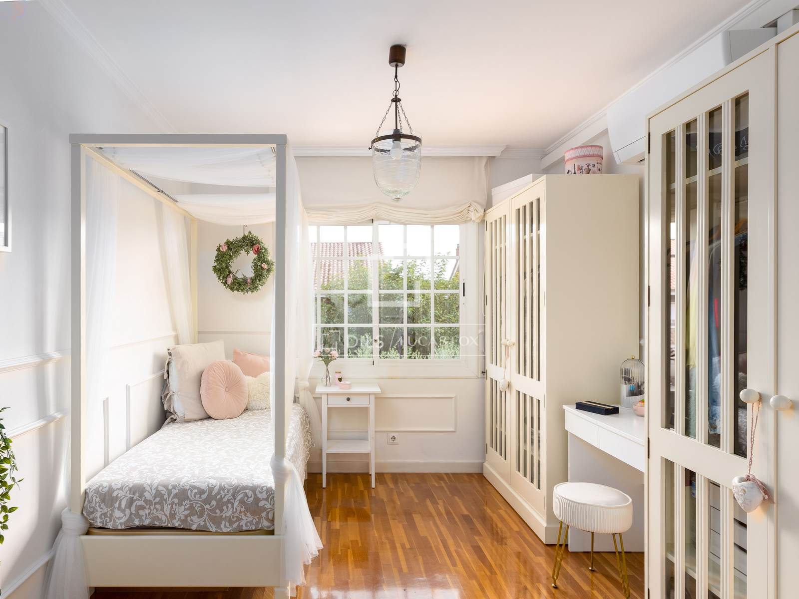 Huvila Premia De Mar, Barcelona, Espanja 5 makuuhuonetta, 270 m2 No. 150957