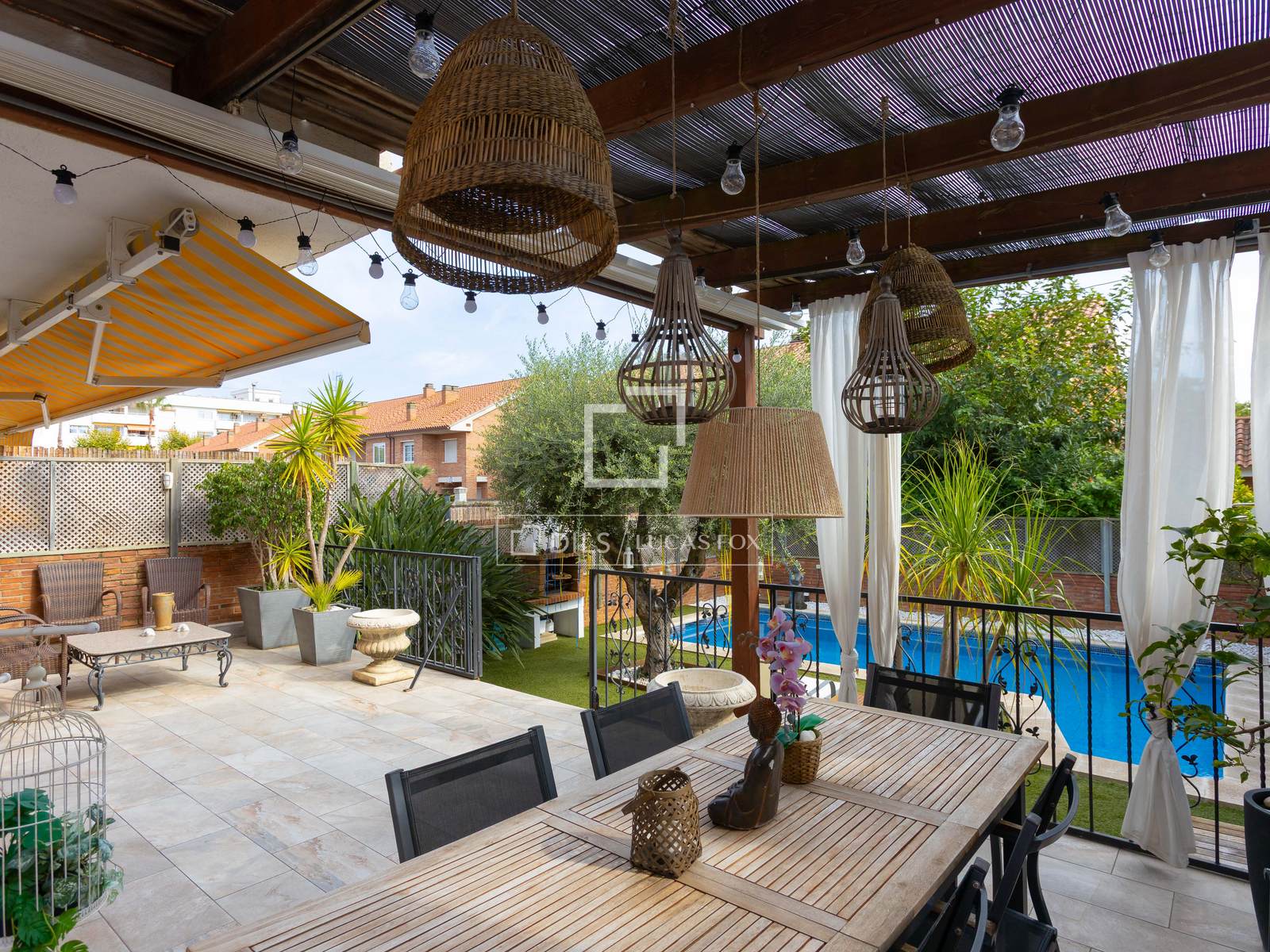 Huvila Premia De Mar, Barcelona, Espanja 5 makuuhuonetta, 270 m2 No. 150957