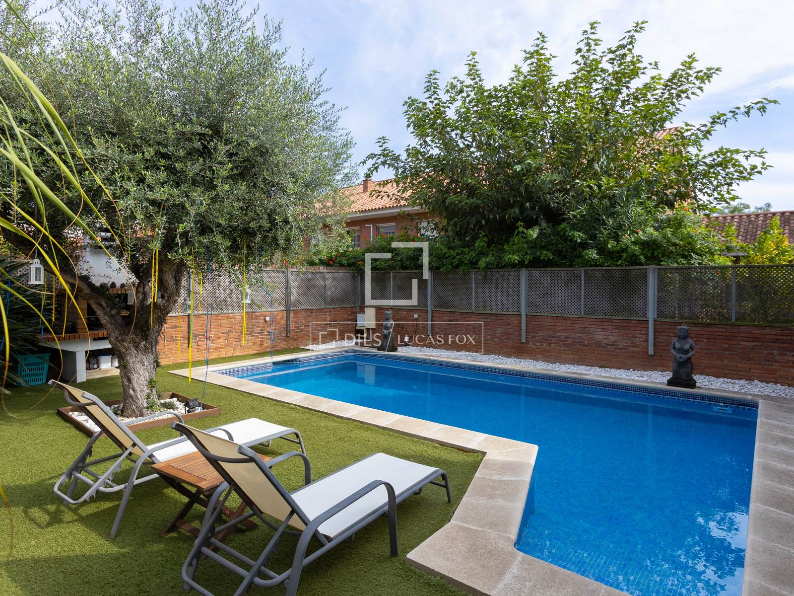 Huvila Premia De Mar, Barcelona, Espanja 5 makuuhuonetta, 270 m2 No. 150957