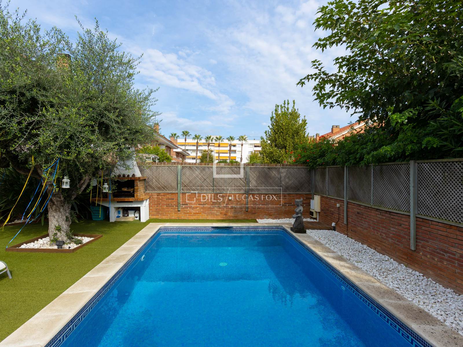 Huvila Premia De Mar, Barcelona, Espanja 5 makuuhuonetta, 270 m2 No. 150957