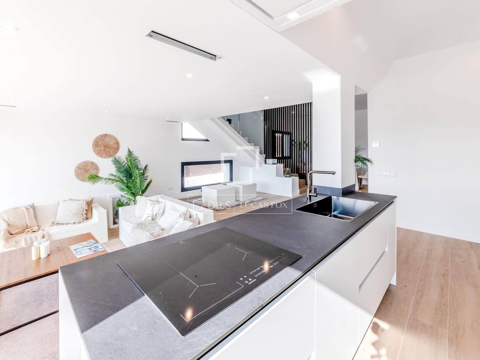 Villa en Sitges, Barcelona, España 4 dormitorios, 208 m2 No. 150952