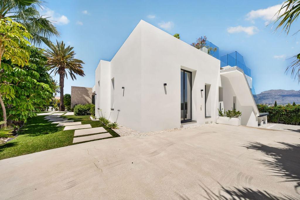 Huvila L'Alfàs del Pi, Alicante, Espanja 4 makuuhuonetta, 830.55 m2 No. 183106