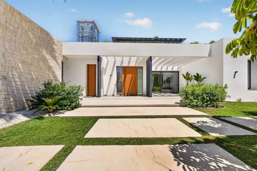 Huvila L'Alfàs del Pi, Alicante, Espanja 4 makuuhuonetta, 830.55 m2 No. 183106