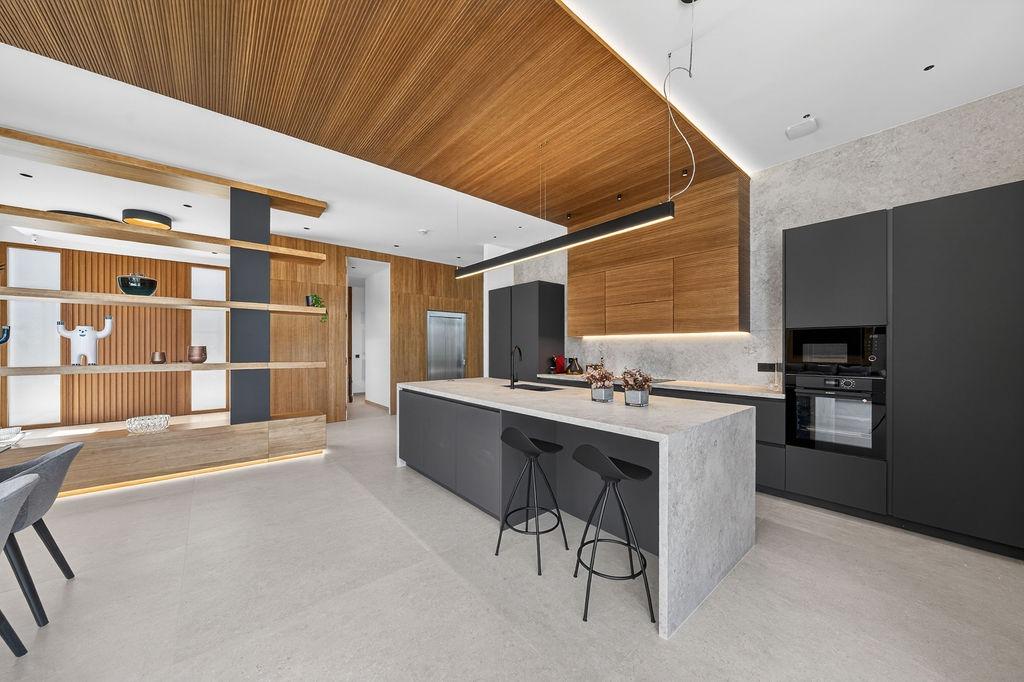Huvila L'Alfàs del Pi, Alicante, Espanja 4 makuuhuonetta, 830.55 m2 No. 183106