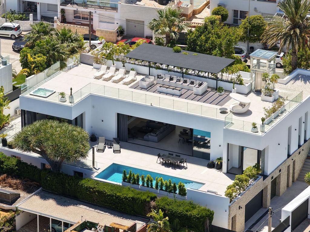 Huvila L'Alfàs del Pi, Alicante, Espanja 4 makuuhuonetta, 830.55 m2 No. 183106