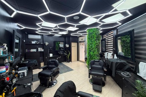 Liikekiinteistö Alicante, Espanja 77 m2 No. 183103