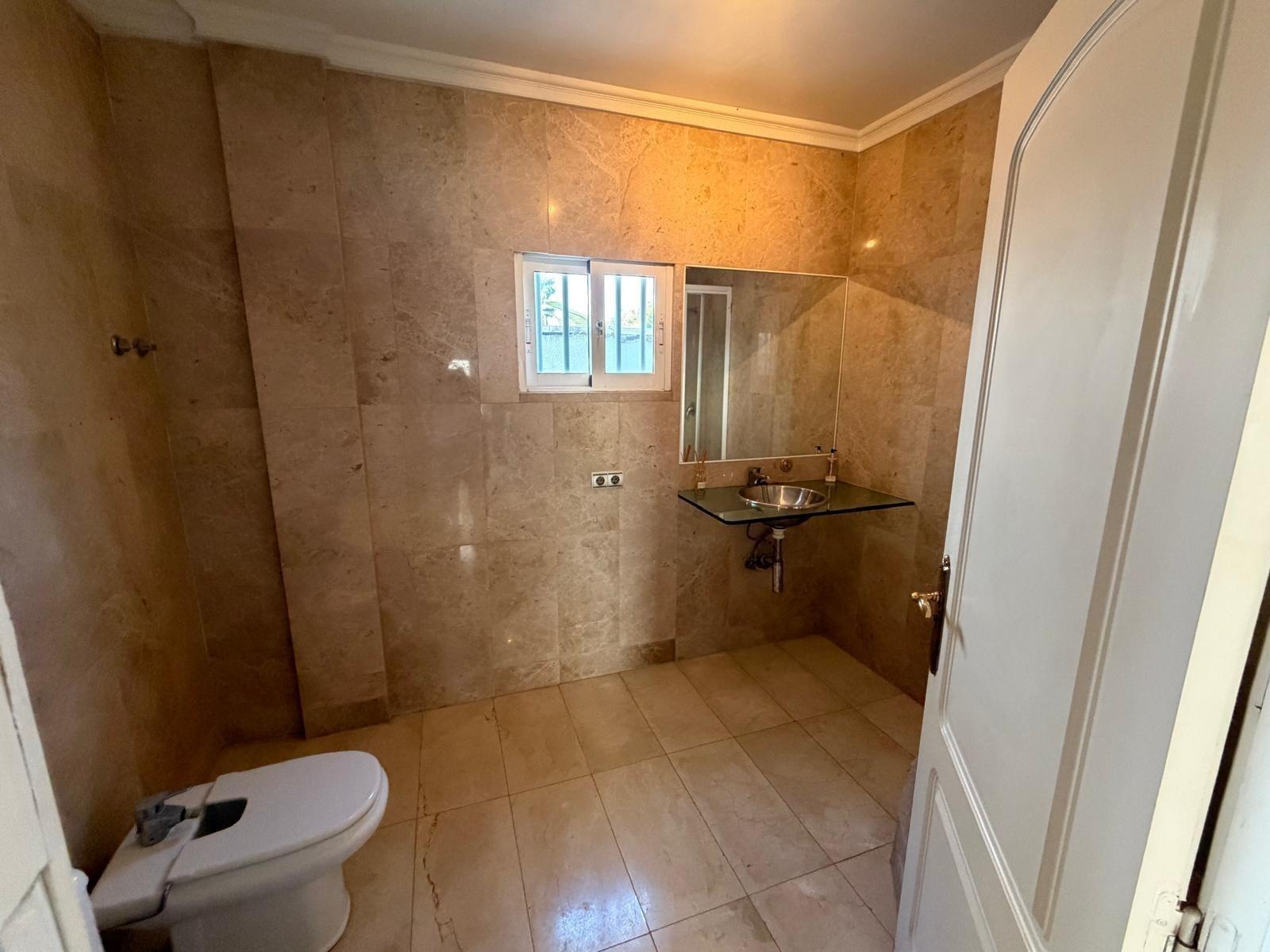 Villa in Jacarilla, Alicante, Spanien 6 Schlafzimmer, 400 m2 Nr. 186855