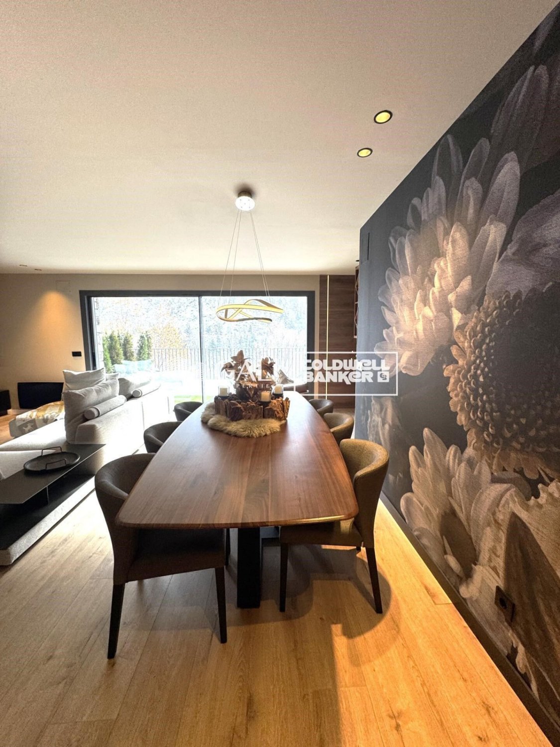Dzīvoklis Principado De Andorra (Ninguna Poblacion Tiene C.P.), Lleida, Spānijā 5 istabas, 220 m2 Nr. 178670