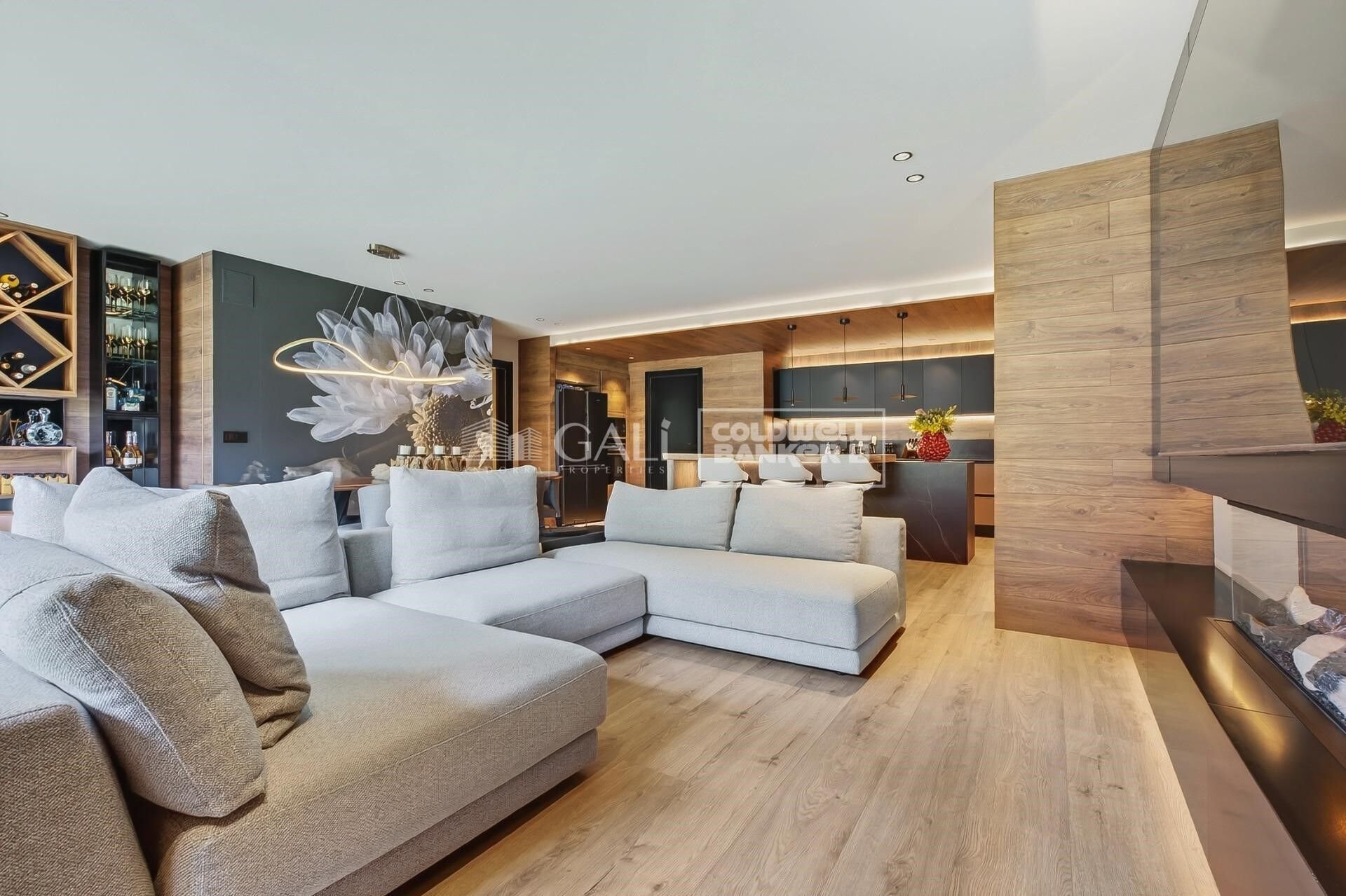 Dzīvoklis Principado De Andorra (Ninguna Poblacion Tiene C.P.), Lleida, Spānijā 5 istabas, 220 m2 Nr. 178670