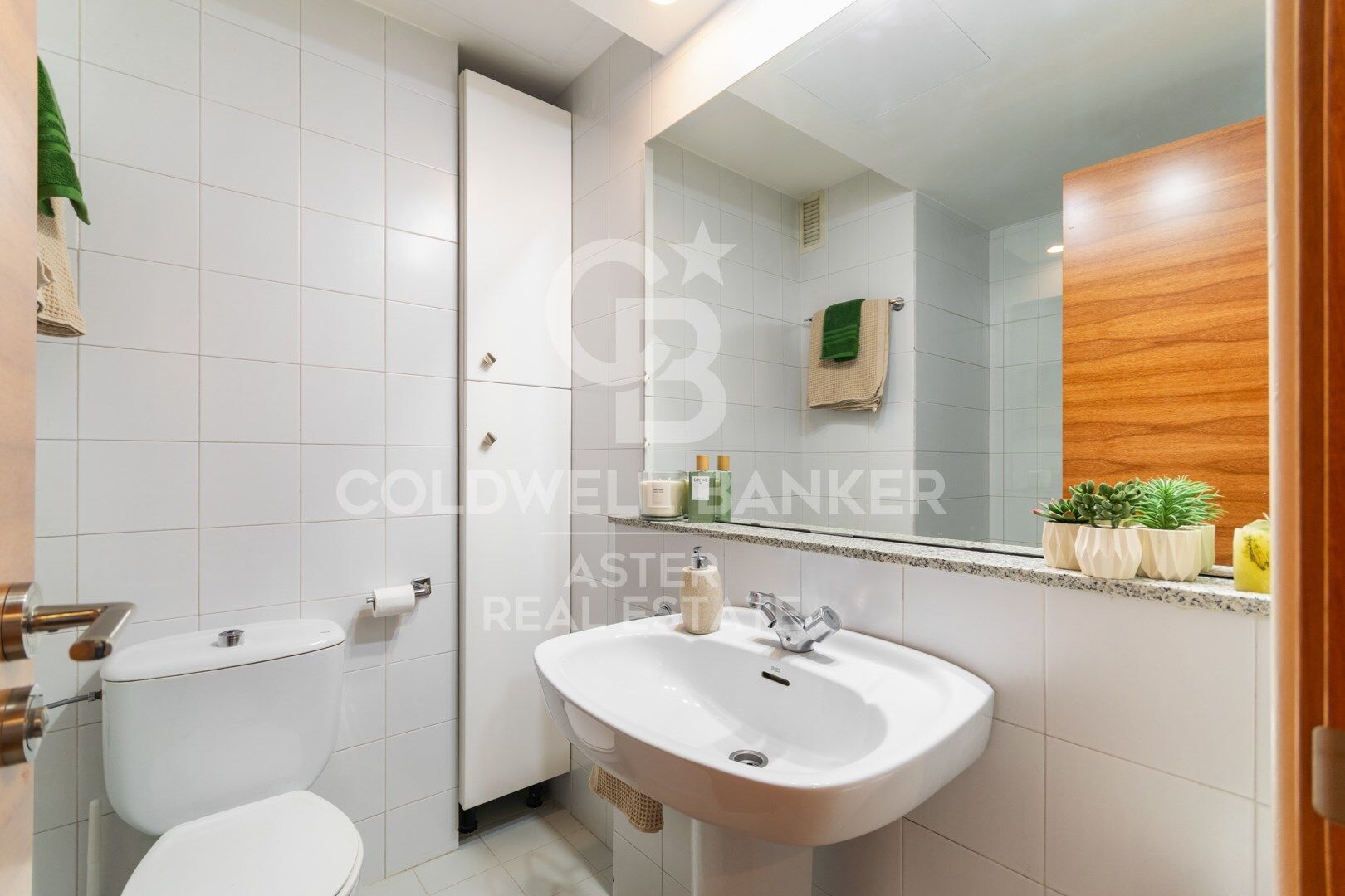 Huoneisto Barcelona, Espanja 2 makuuhuonetta, 120 m2 No. 178669