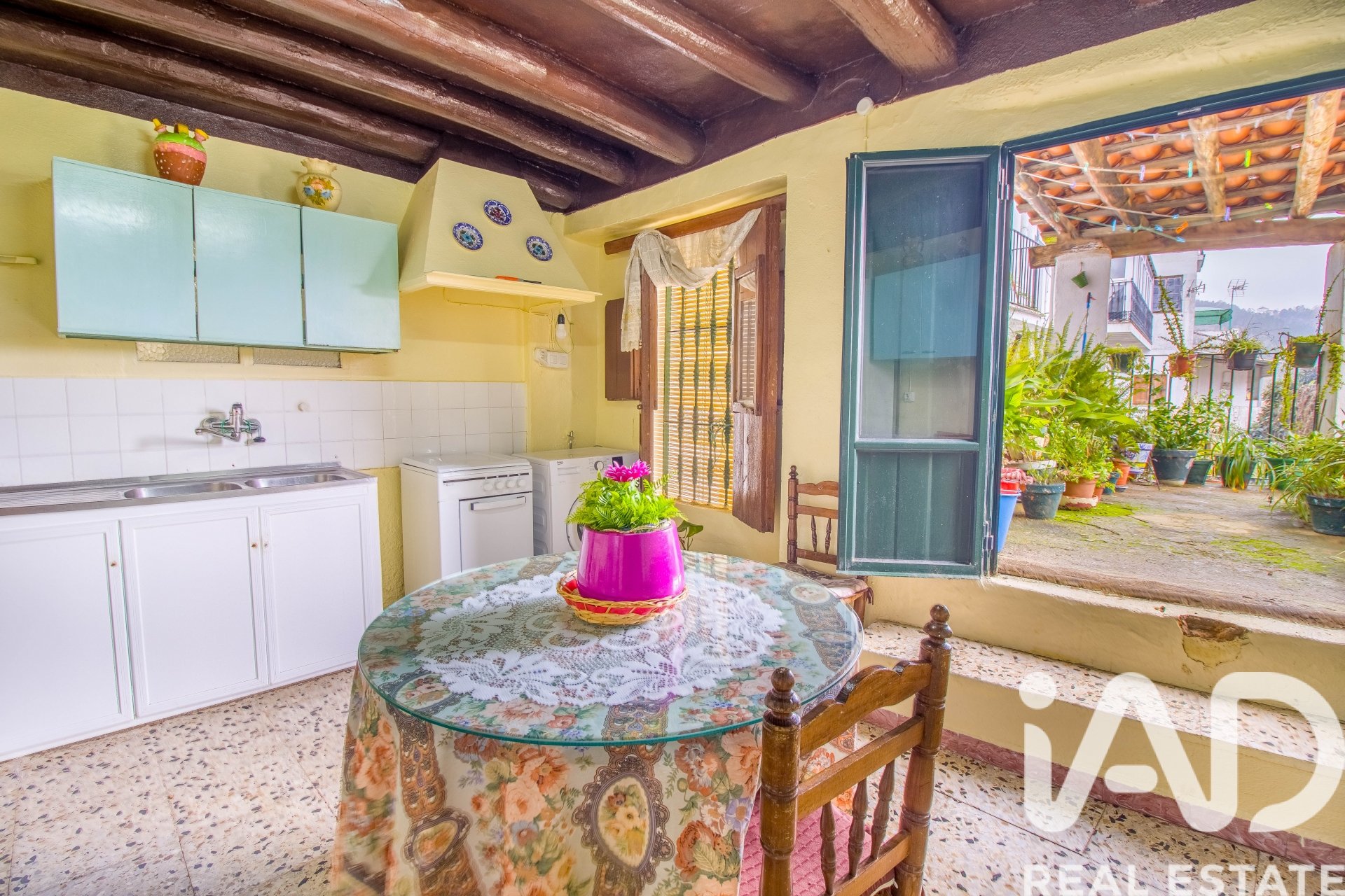 Villa in Galaroza, Huelva, Spain 4 bedrooms, 308 sq.m. No. 173152