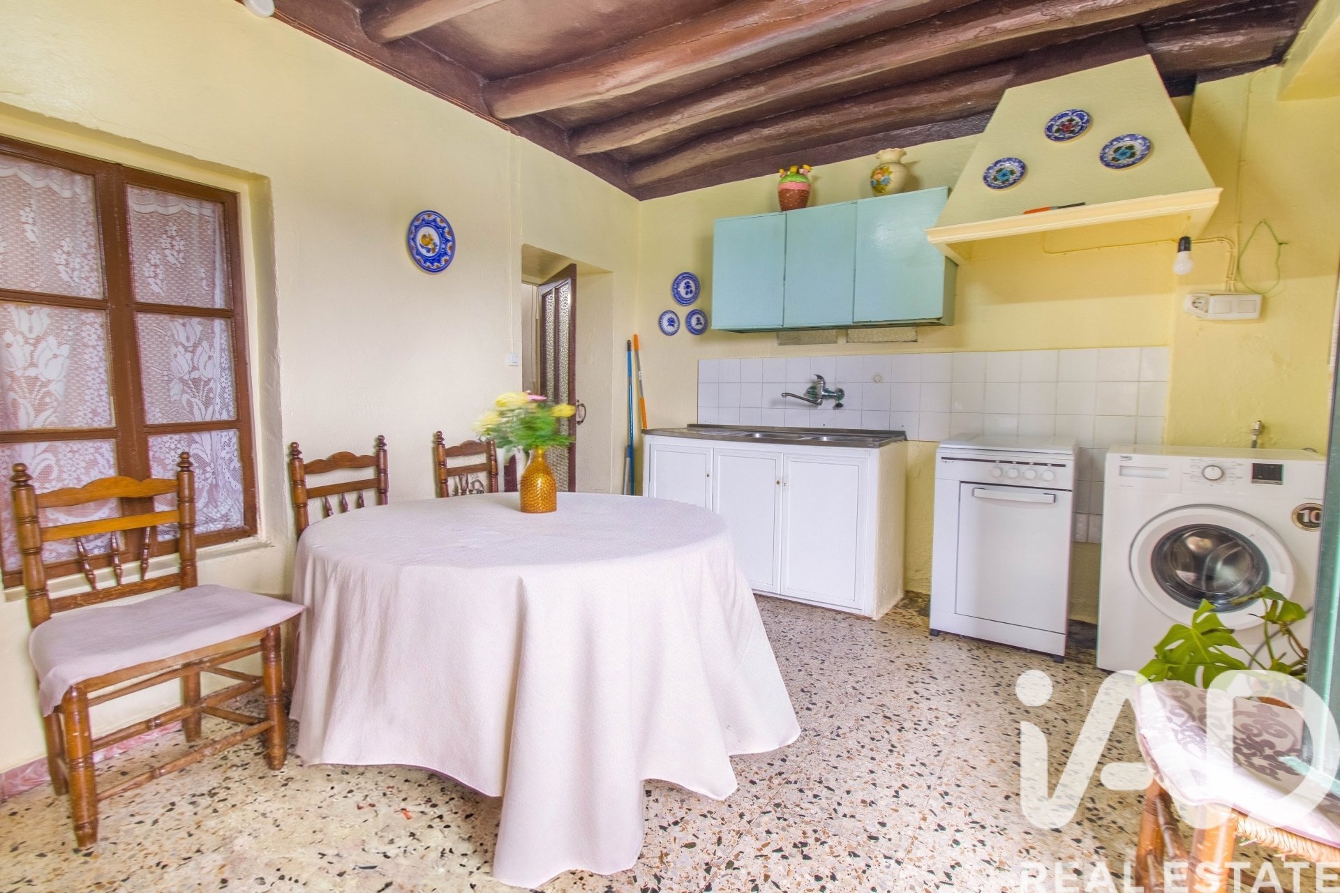 Villa in Galaroza, Huelva, Spain 4 bedrooms, 308 sq.m. No. 173152